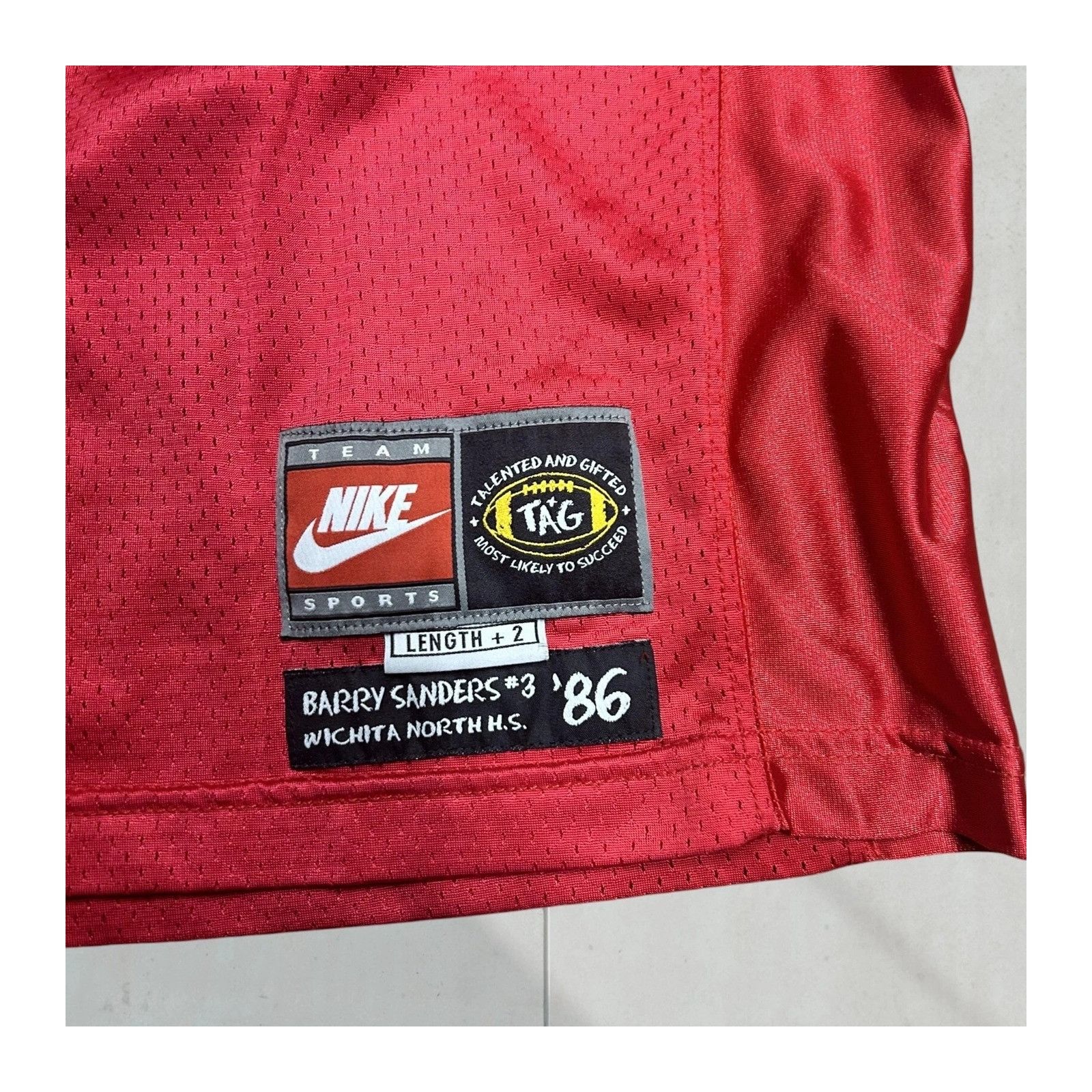 Nike Nike Nfl Barry Sanders #3 Throwback High School Jersey Size Size US XL / EU 56 / 4 - 4 Thumbnail