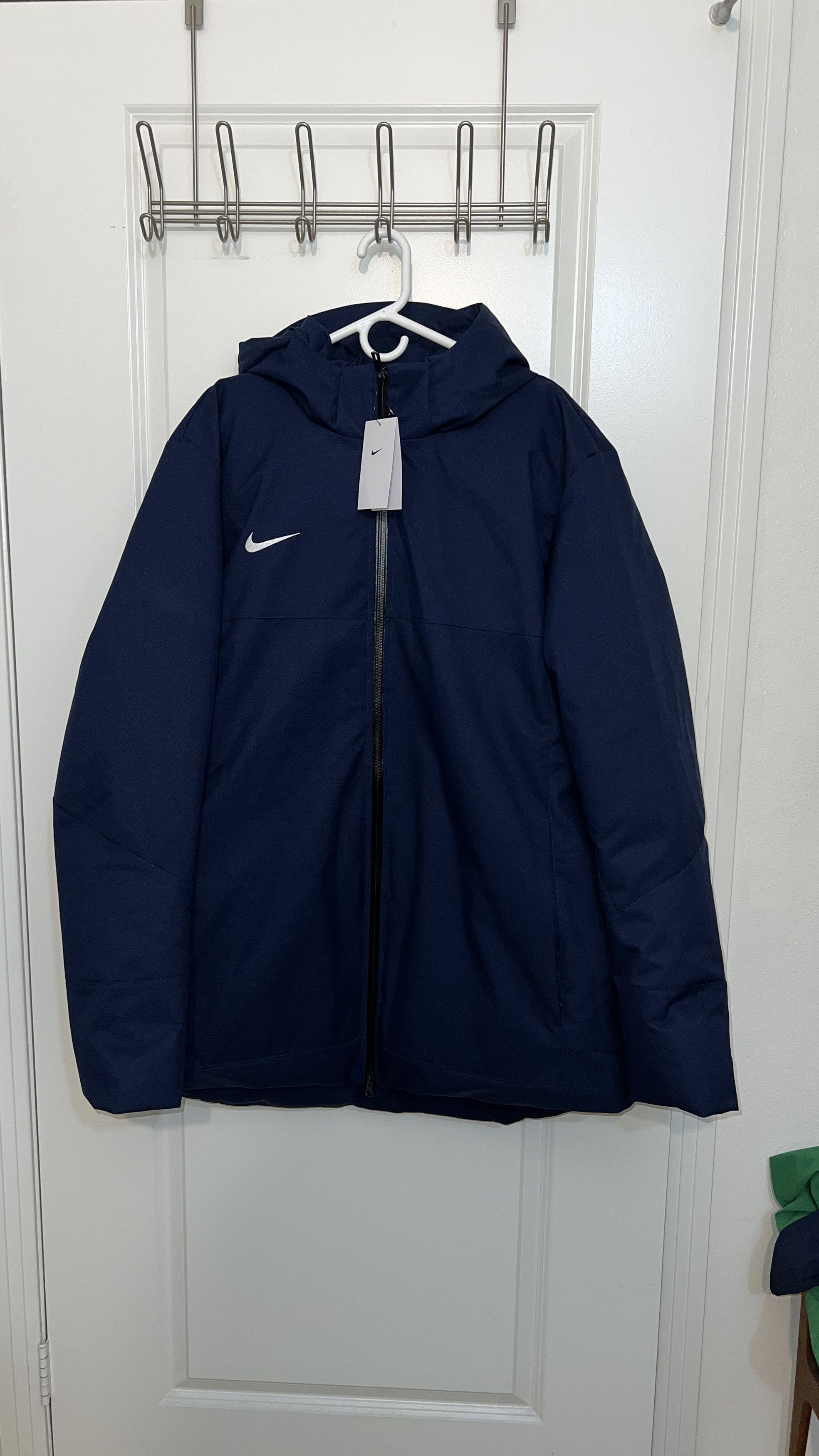 image of Nike Team Down Fill Parka in Navy, Men's (Size XL)