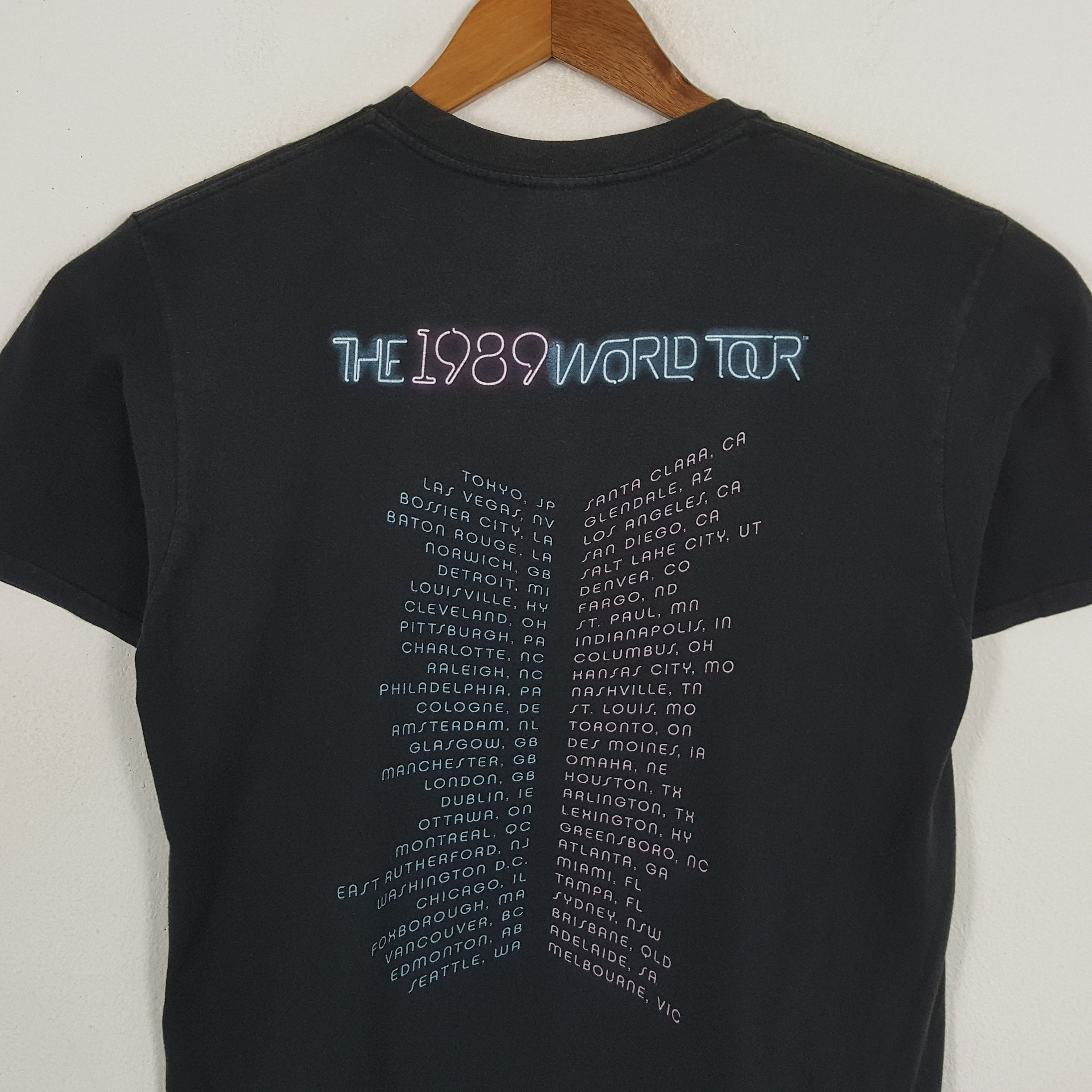 Band Tees × Vintage Vintage TAYLOR SWIFT American Singer Songwriter T-Shirts Size US S / EU 44-46 / 1 - 4 Thumbnail