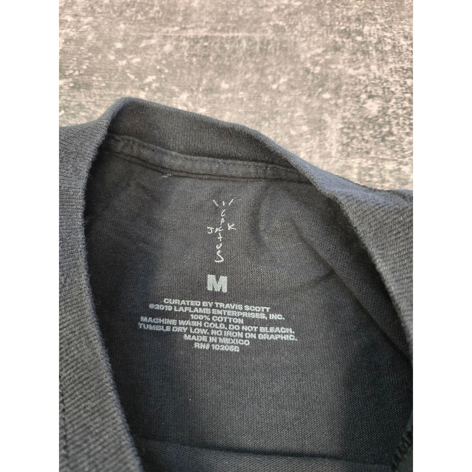 Travis Scott Travis Scott Astroworld STAFF Tee Size Medium NEW Size US M / EU 48-50 / 2 - 3 Thumbnail