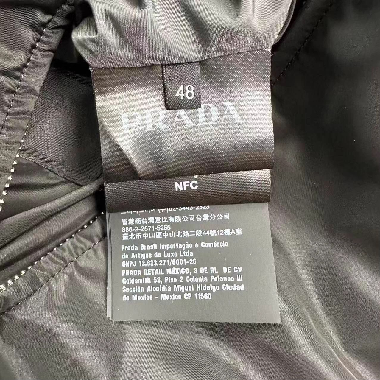 Prada Prada new triangle logo double-faced cotton coat 48 WL2443 Size US M / EU 48-50 / 2 - 5 Thumbnail