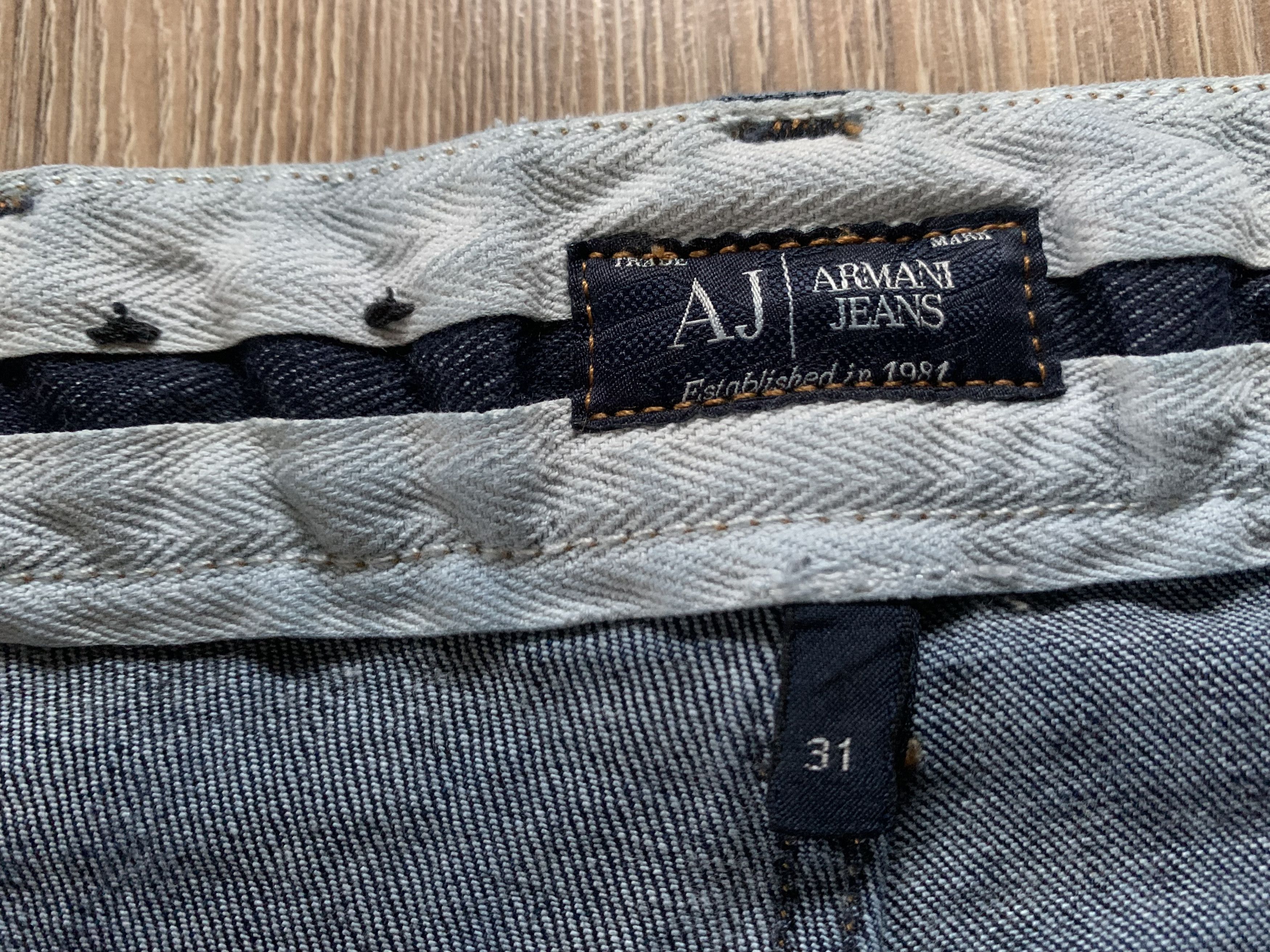 Armani Vintage Navy Blue Slim Armani Jeans Size US 31 - 9 Thumbnail