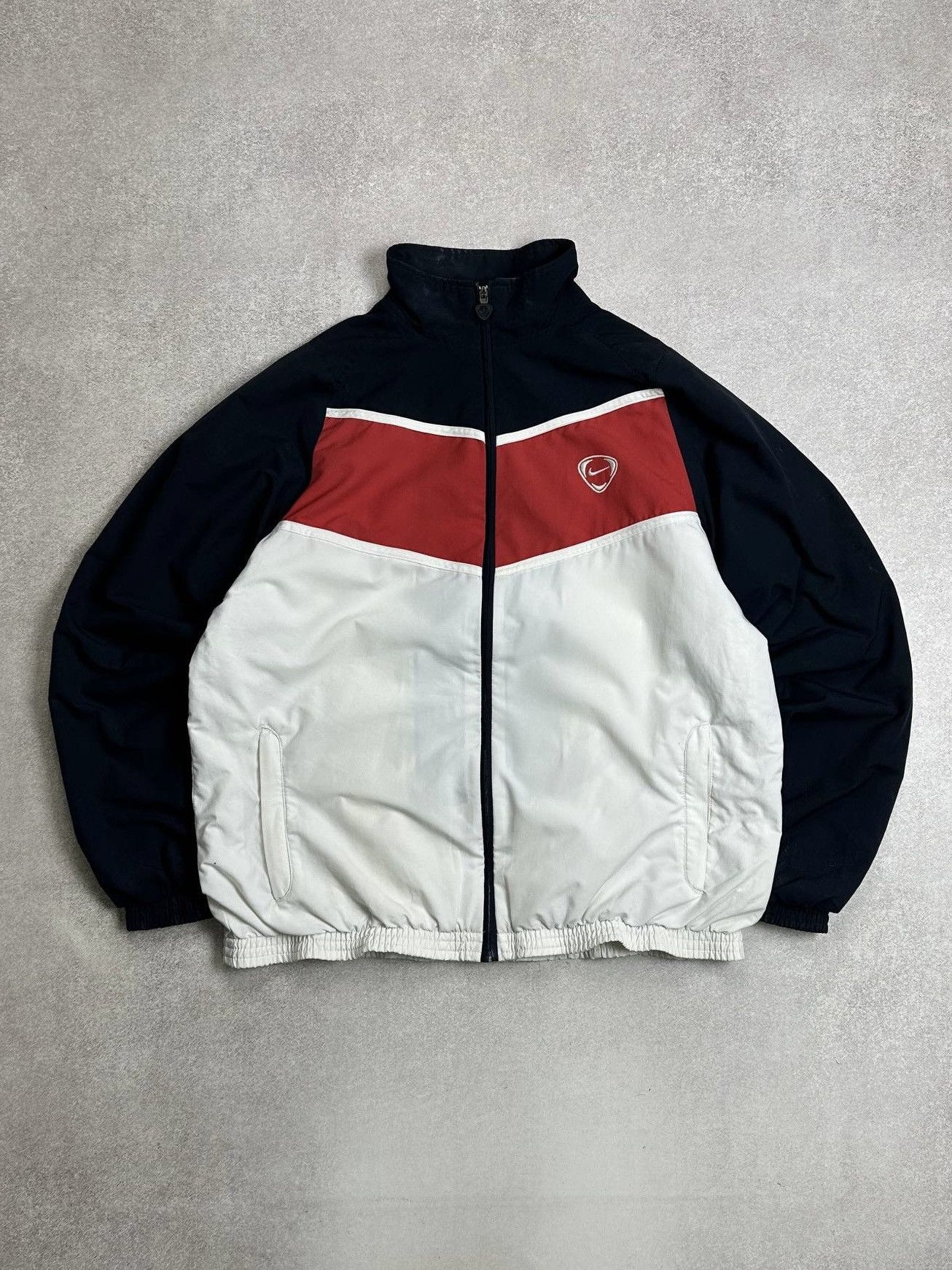 Nike Vintage Nike Tn Skepta Style Y2K Baggy Nylon Tracksuit L Size US L / EU 52-54 / 3 - 3 Thumbnail