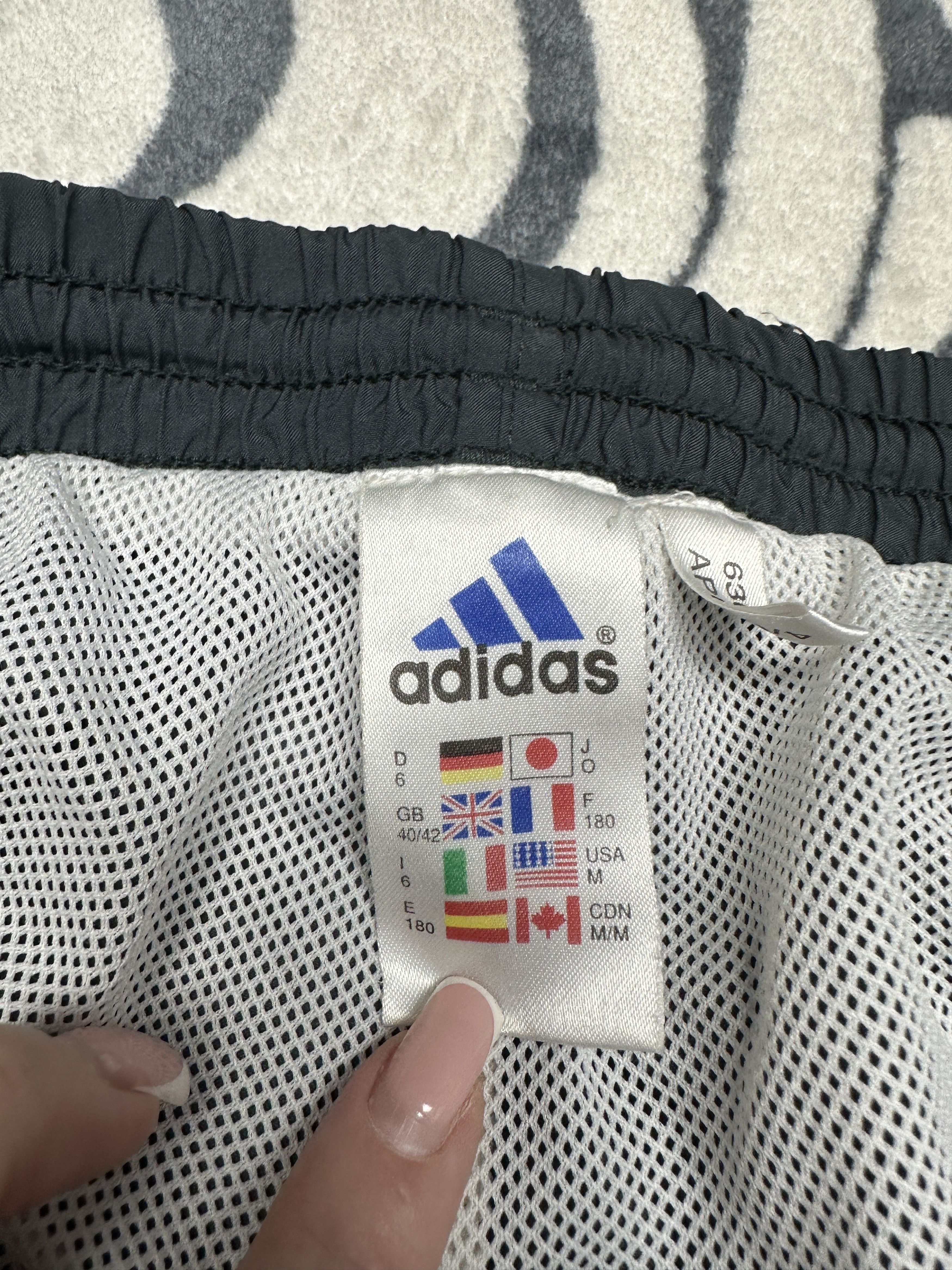 Adidas Adidas 90s Vintage Mens Nylon Baggy Track Pants Size US 32 / EU 48 - 5 Thumbnail