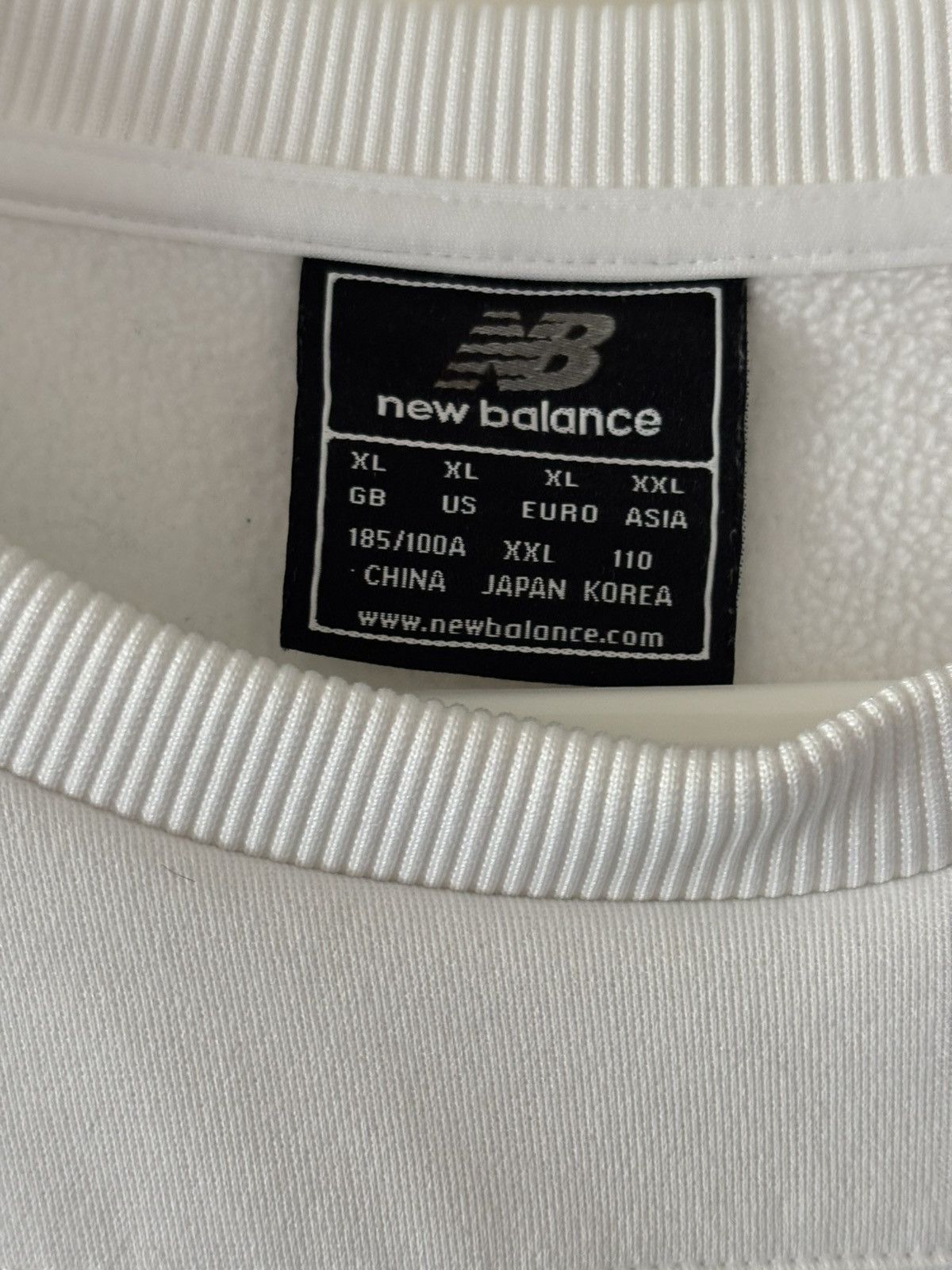 New Balance New Balance Celtic White Sweatshirt Size US XL / EU 56 / 4 - 8 Thumbnail