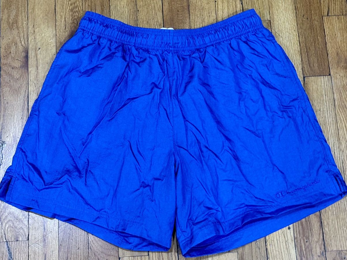 Champion × Vintage Vintage Champion “Blue” Nylon shorts size Large Size US 35 - 1 Thumbnail
