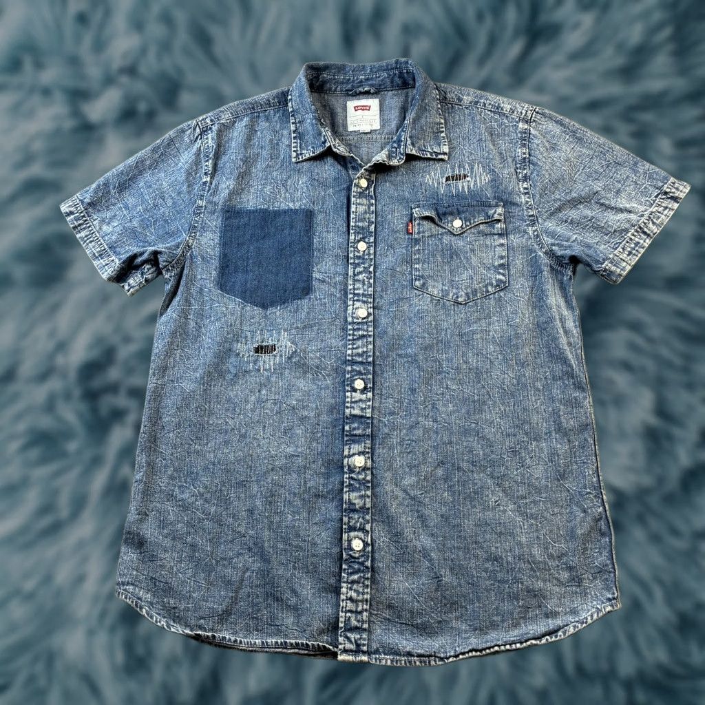 Levi's Levi's Shirt Mens Large Blue Denim Distressed Patchwork Jean Pocket Button Up Shirt Size US L / EU 52-54 / 3 - 1 Thumbnail