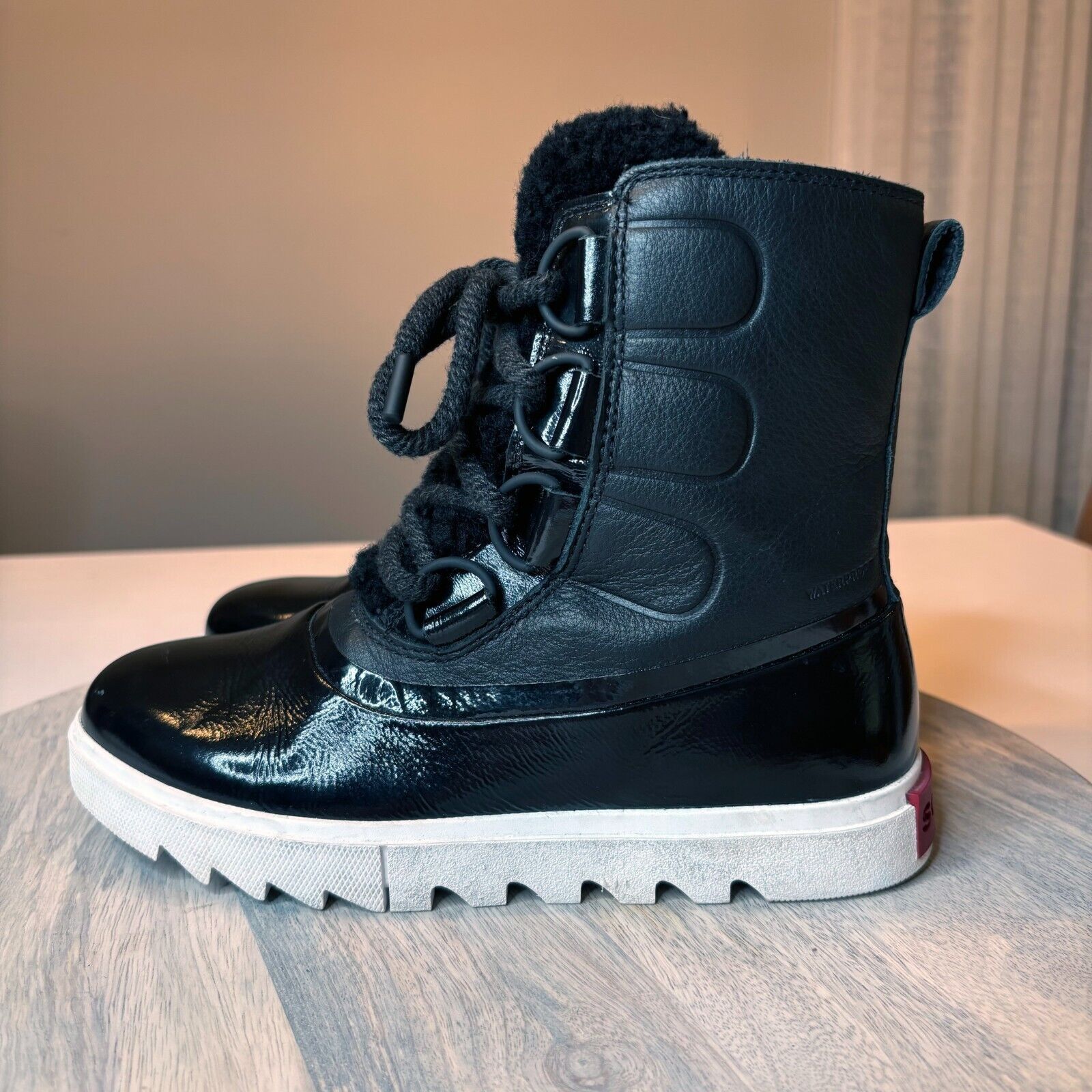 SOREL Sorel Women's Joan of Arctic Black Leather Boots US Size 6 Size US 6 / IT 36 - 4 Thumbnail