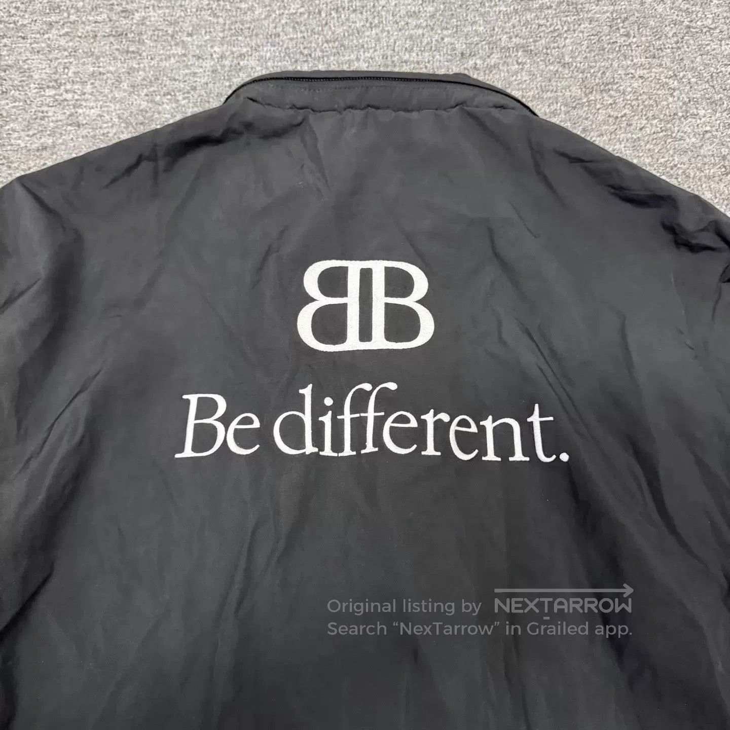 Balenciaga Black Light Jacket with 'Be Different' Back Print. Size US XS / EU 42 / 0 - 7 Thumbnail