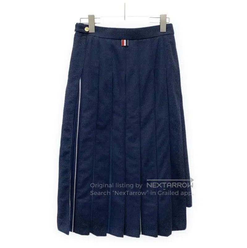 Thom Browne Thom Browne Navy Wool Pleated Skirt . Size 23" - 2 Thumbnail