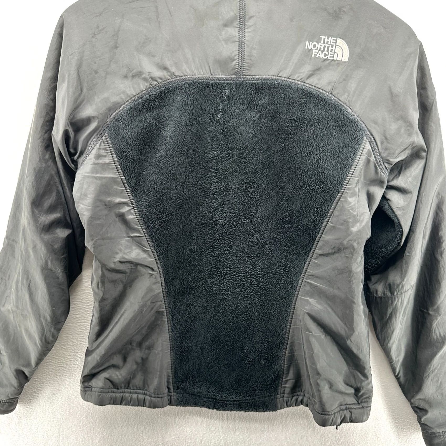 The North Face The North Face Fleece Jacket Black Women's Small Long Sleeve Zip Full Zip Regular Fit Casual Winter Jacket Size S / US 4 / IT 40 - 3 Thumbnail