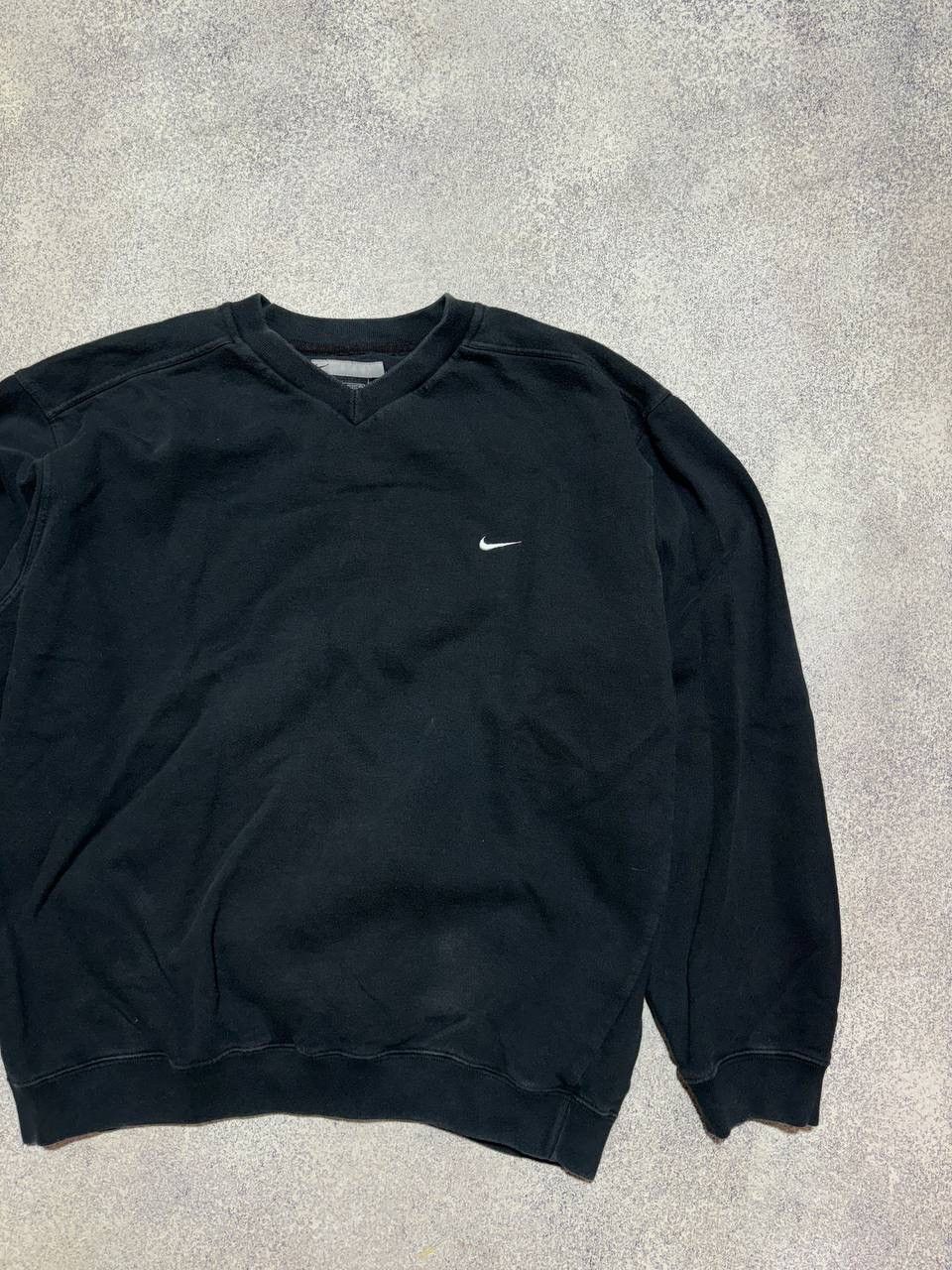 Nike Vintage Nike 00s Rare Sweatshirt Small Logo Black size L Size US L / EU 52-54 / 3 - 4 Thumbnail