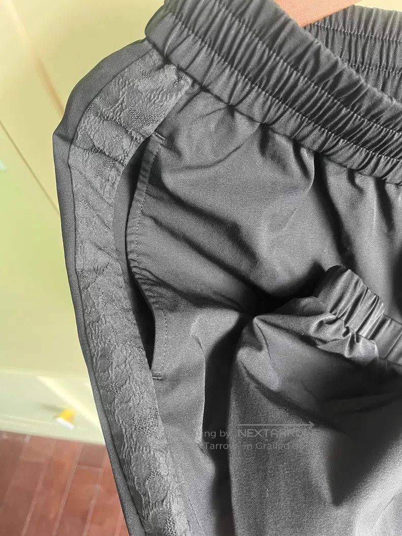 Givenchy Givenchy Pure Black Casual Pants Thin Summer Fabric Size US 29 - 6 Thumbnail