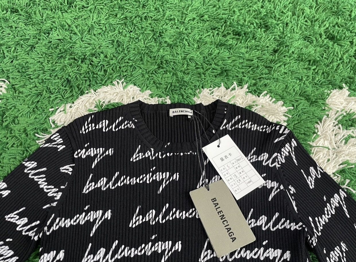 Balenciaga Balenciaga Straw Bullet Screen Knitted Sweater2412-Nextarrow Size US S / EU 44-46 / 1 - 3 Thumbnail