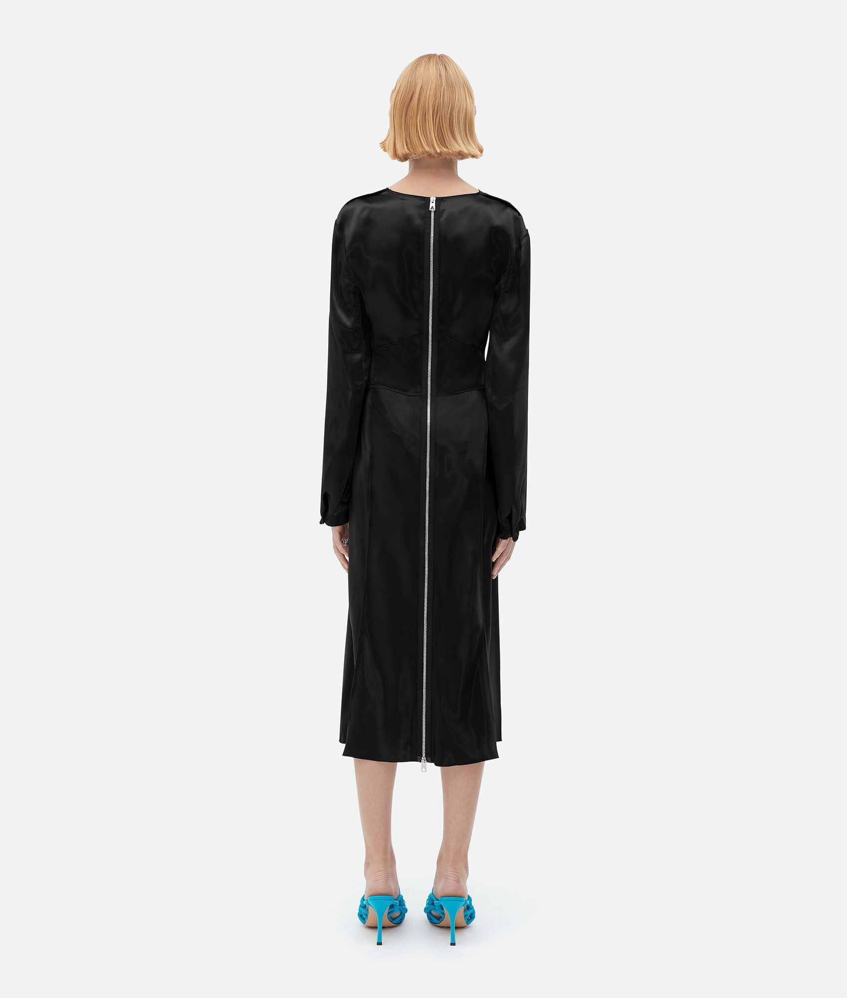 Bottega Veneta o1bcso1str0225 Fluid Satin Dress in Black Size XS / US 0-2 / IT 36-38 - 3 Thumbnail