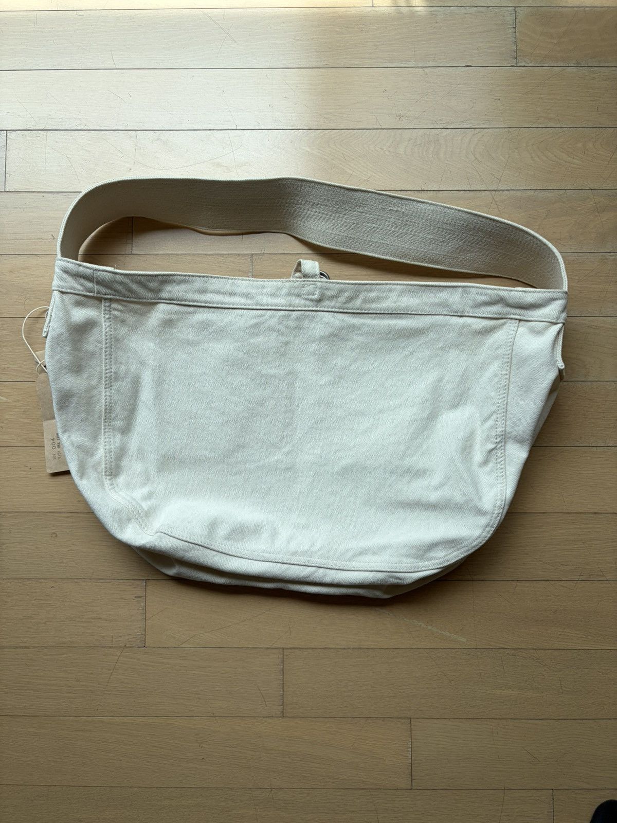 Taiga Takahashi [L] Taiga Takahashi Lot.004 Newsboy Bag Ivory Size ONE SIZE - 2 Thumbnail