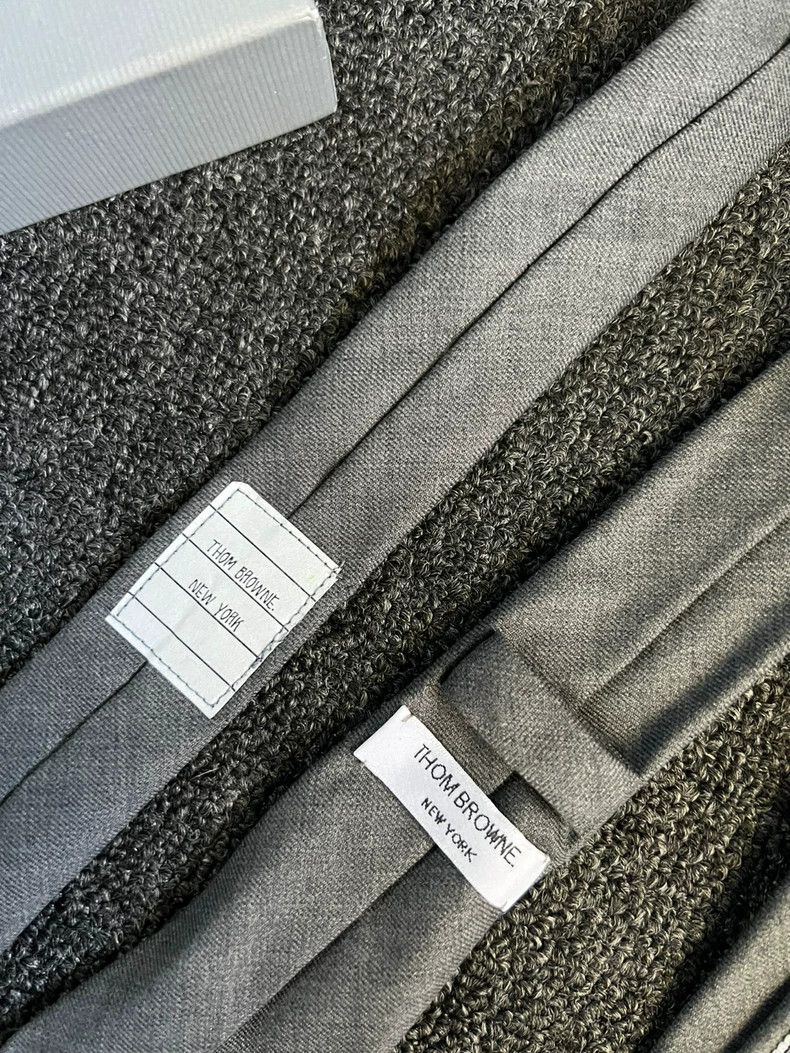 Thom Browne Thom Browne A medium grey tie Size ONE SIZE - 9 Thumbnail