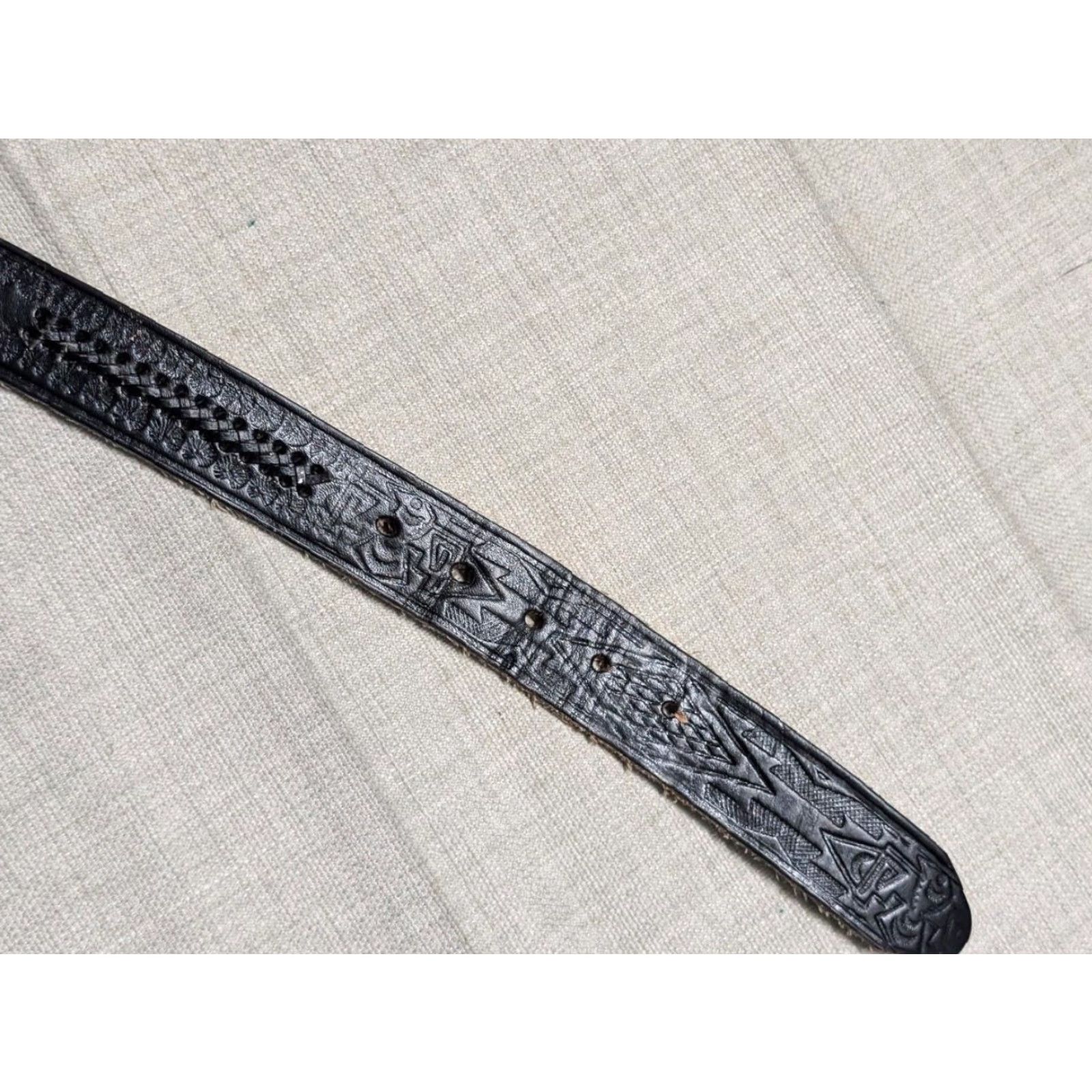 Vintage VINTAGE Handcrafted belt SCORPION leather 42 black Western belt Men Size 42 - 7 Thumbnail