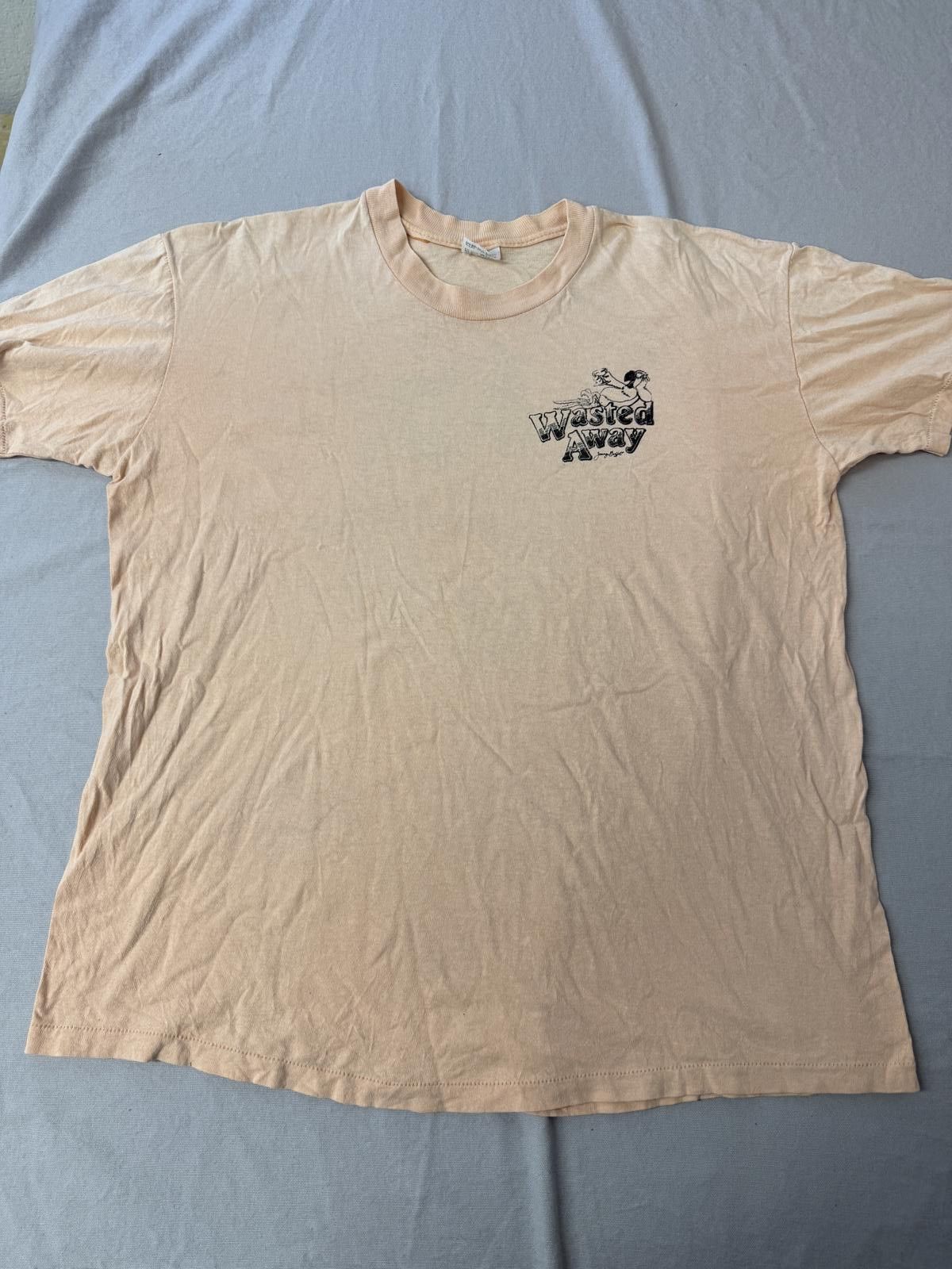 Designer VTG Jimmy Buffet T-shirt 1986 Wasted Away 3 Feathers Rum XL Size US XL / EU 56 / 4 - 2 Thumbnail