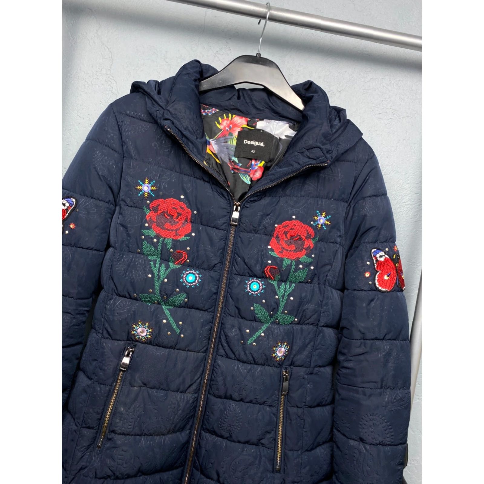 Desigual Desigual Puffer Jacket Womens 42 (M) Jacket Blue Floral Embroidered Long Sleeve Zip Vintage: No Women Regular Size 42 XS-XL Size M / US 6-8 / IT 42-44 - 2 Thumbnail