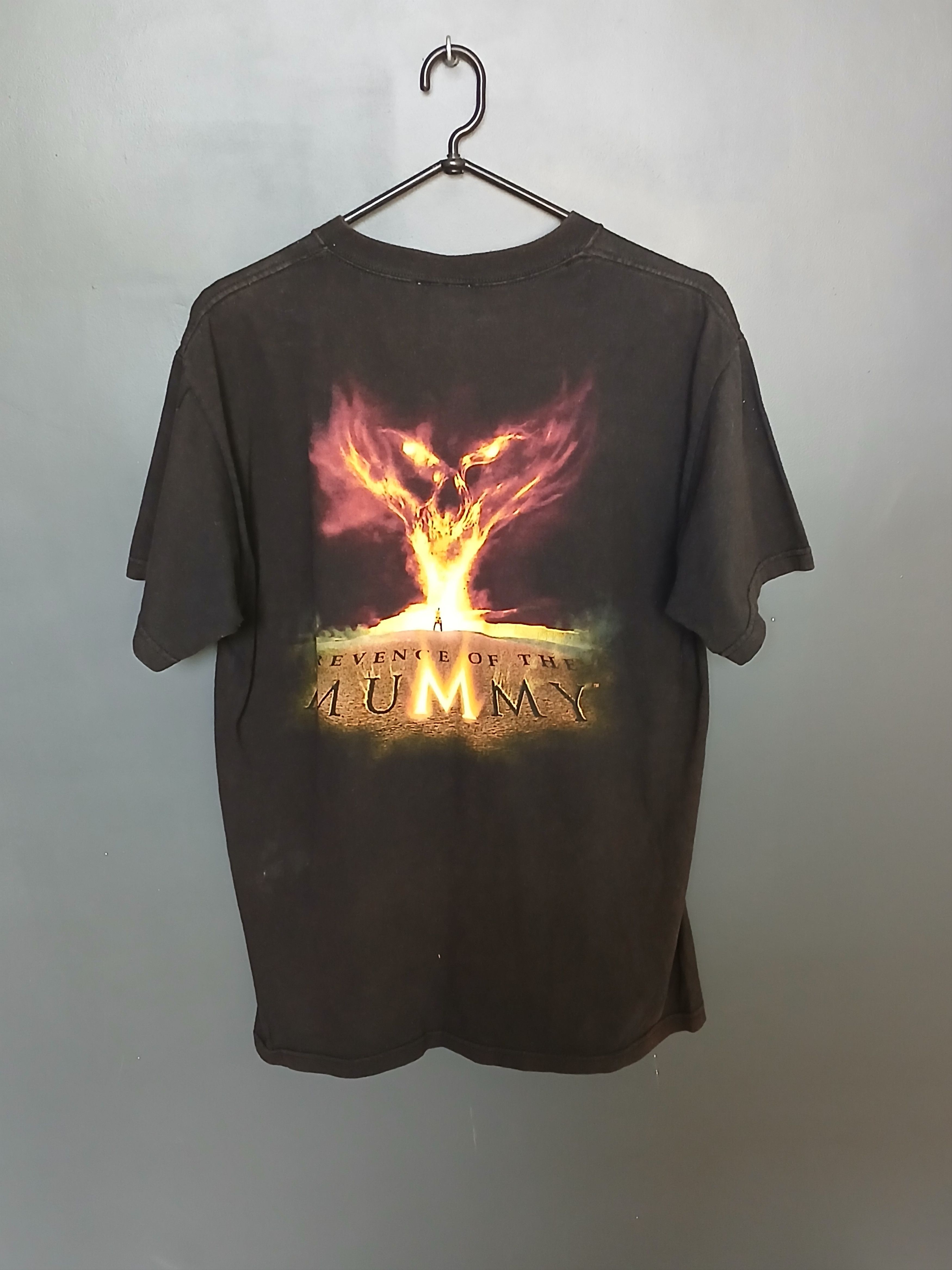 Universal Studios × Vintage Vintage Revenge Of The Mummy Movie T-Shirt Size US M / EU 48-50 / 2 - 1 Thumbnail