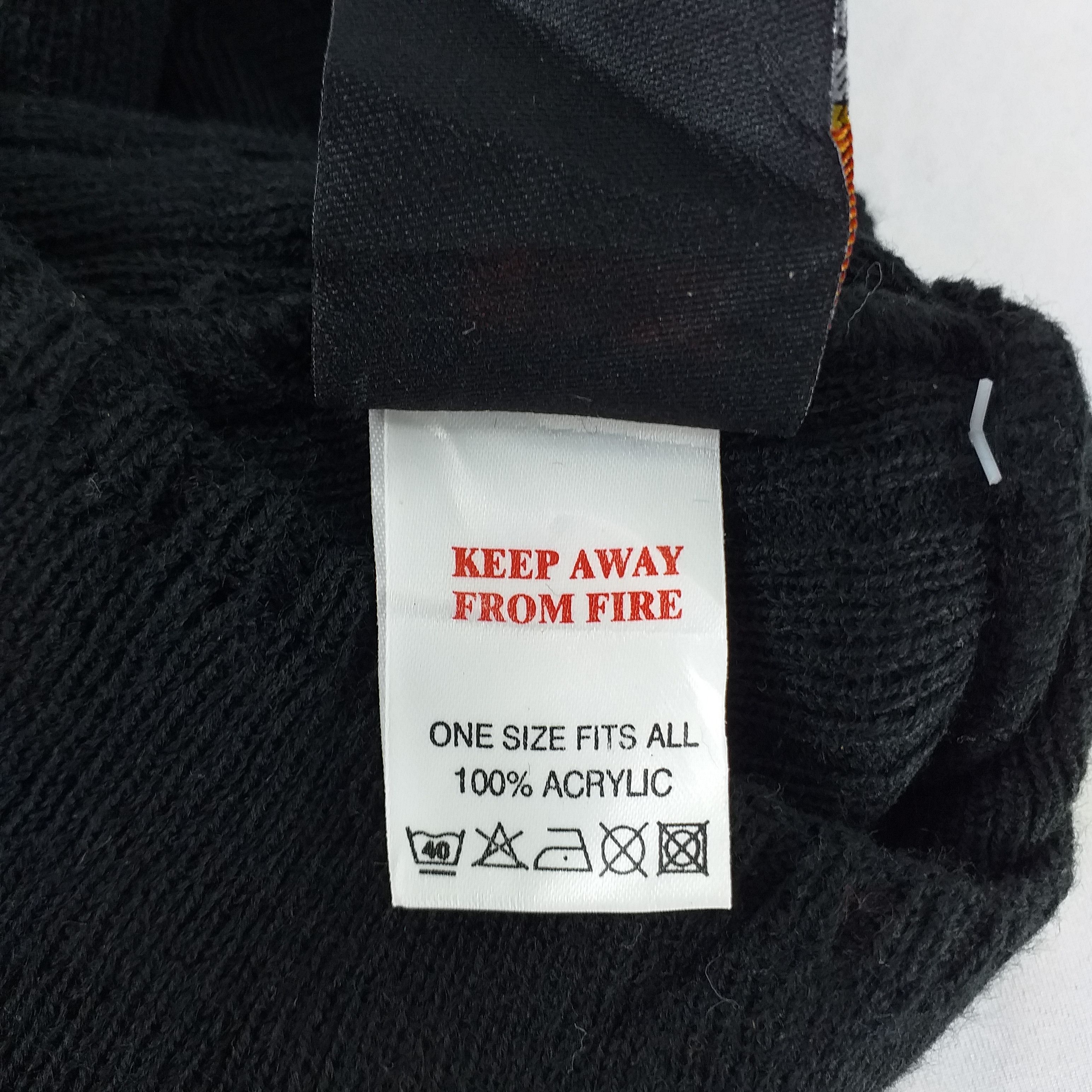 Japanese Brand Manchester United Embroidery Snow Cap Beanie -BN351 Size ONE SIZE - 6 Thumbnail