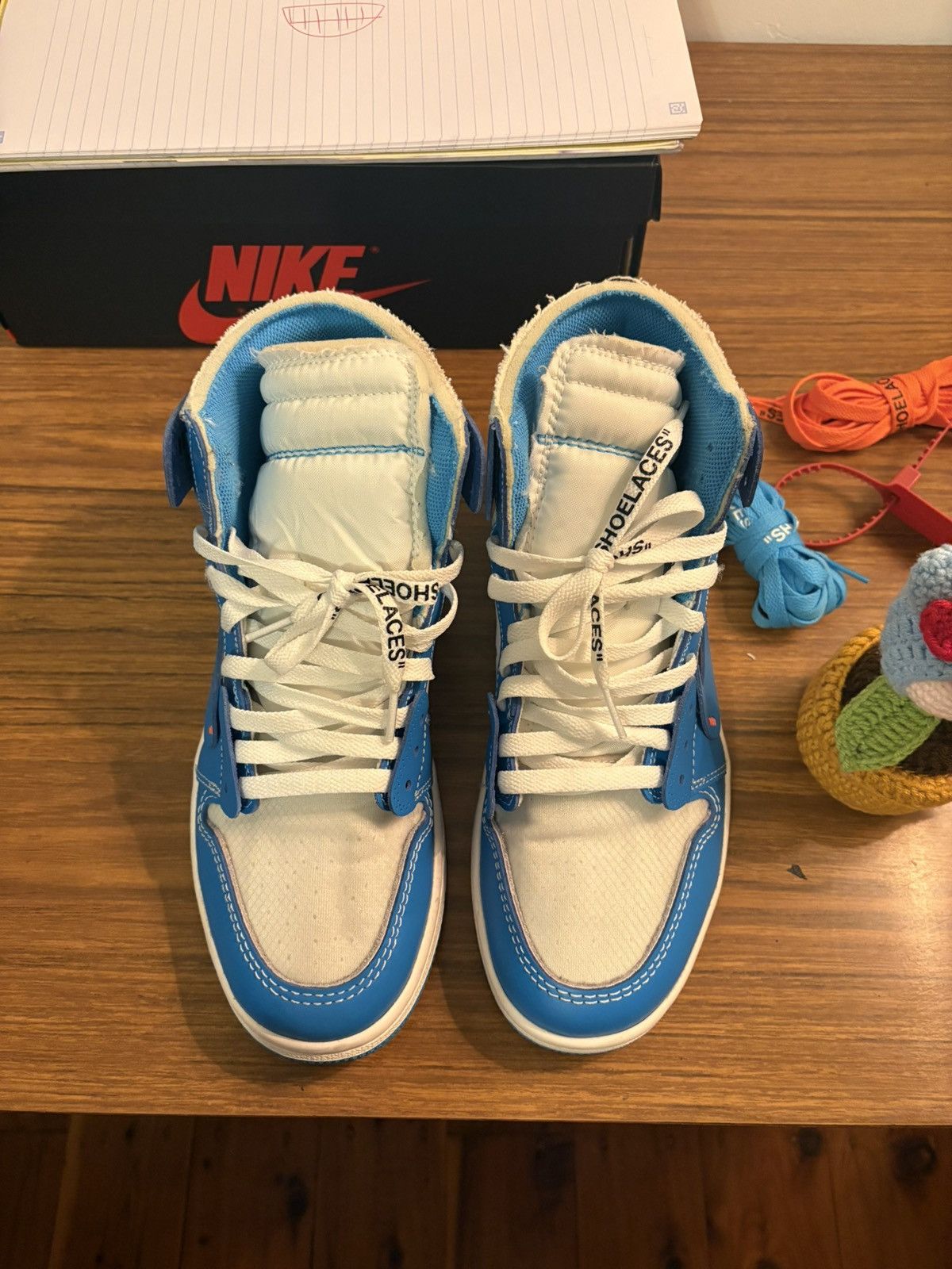 Nike × Off-White Off-White x Nike Air Jordan 1 UNC US7 Size US 7 / EU 40 - 5 Thumbnail