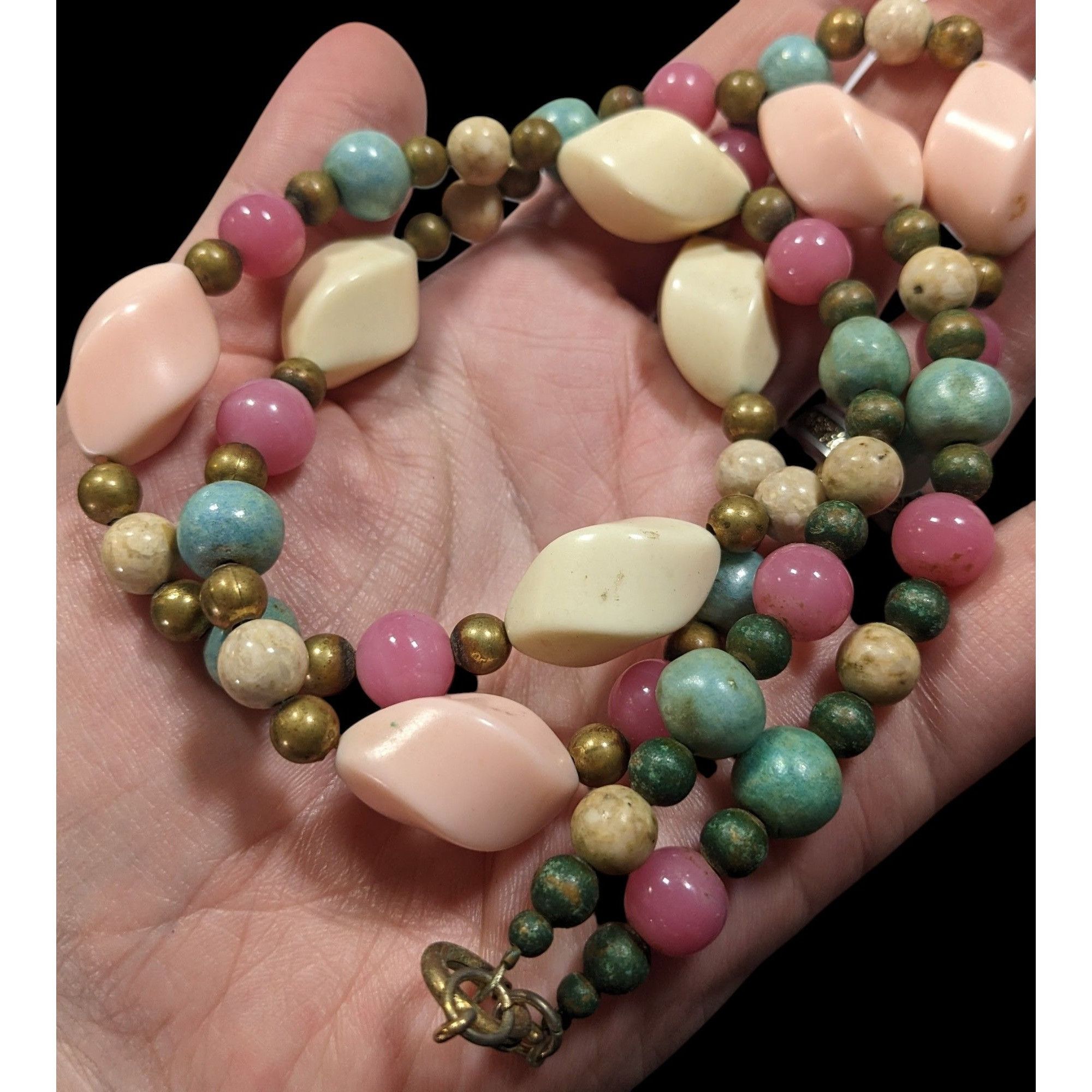 Other Vintage Retro Pastel Lucite And Stone Beaded Necklace Size ONE SIZE - 5 Thumbnail