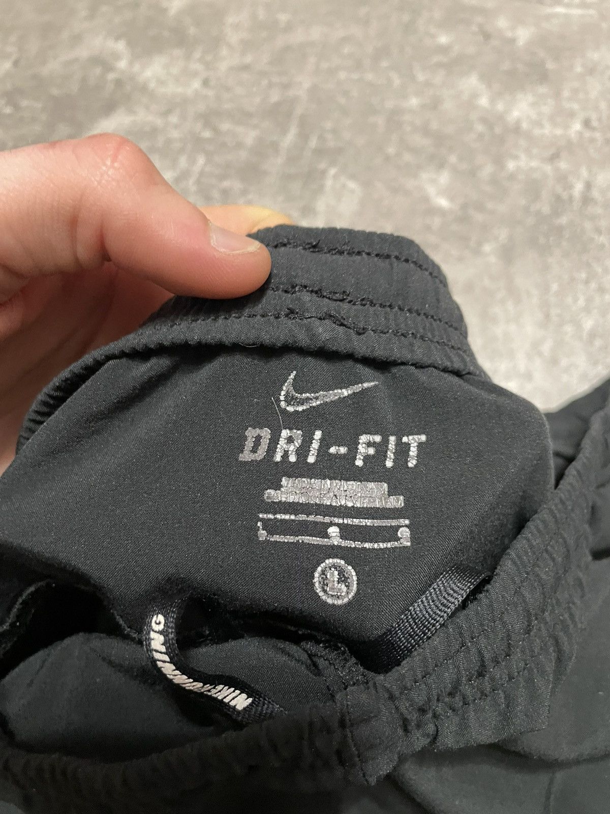 Nike Vintage Nike Parachute Track Pants Size US 34 / EU 50 - 10 Thumbnail