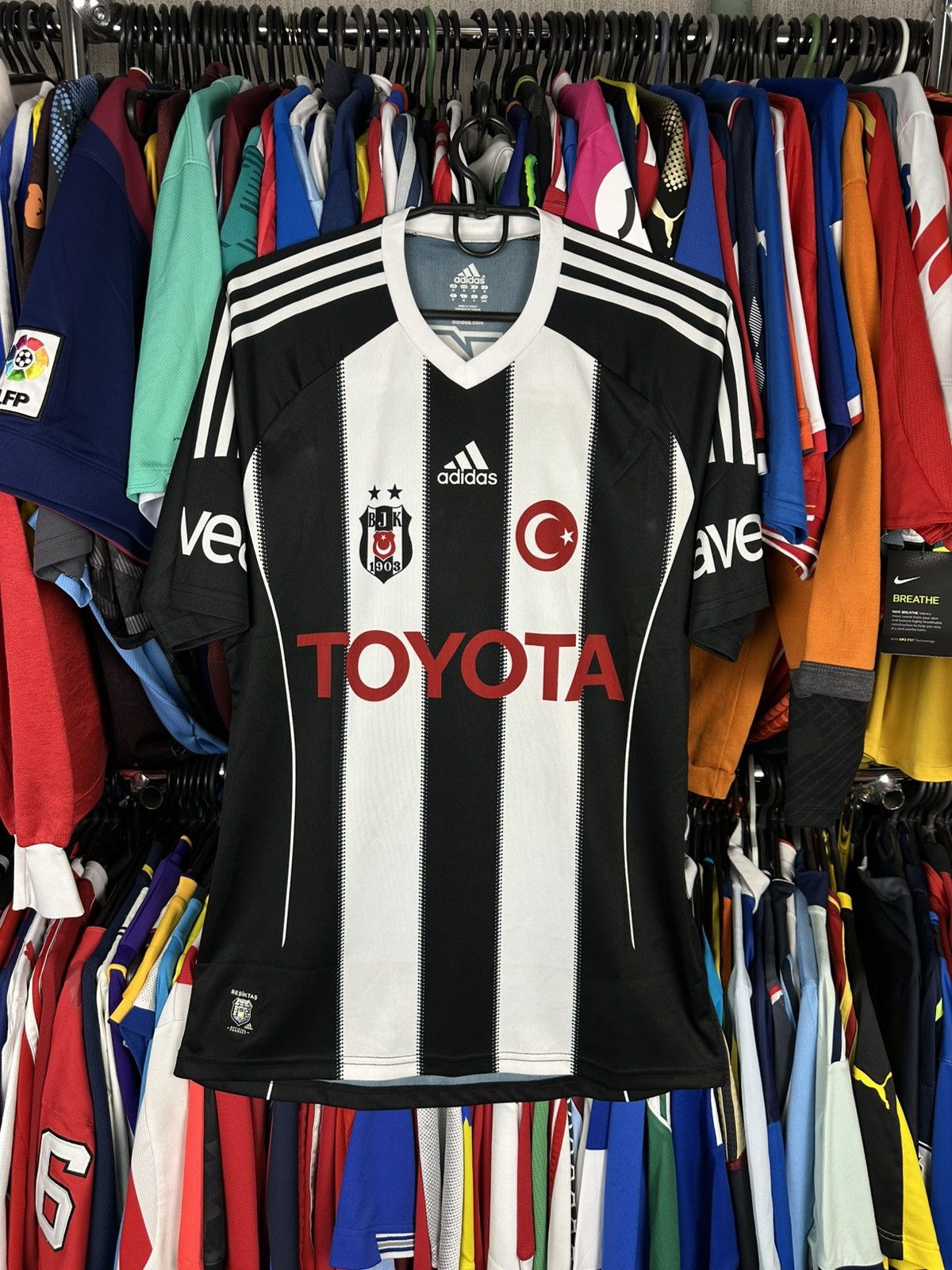 Adidas ADIDAS BESIKTAS 2011/12 FOOTBALL SOCCER SHIRT JERSEY AWAY Size US M / EU 48-50 / 2 - 1 Thumbnail