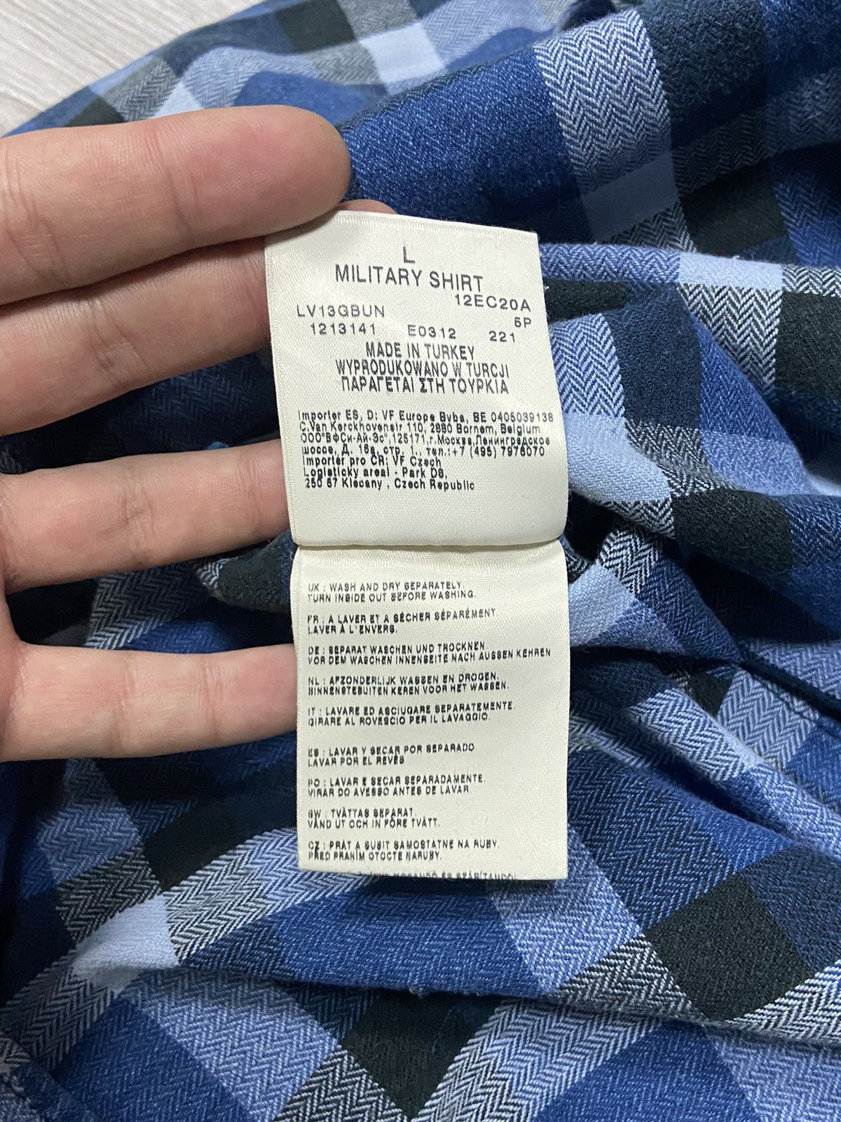 Lee × Vivienne Westwood Vivienne Westwood Lee check shirt buttons Size US L / EU 52-54 / 3 - 9 Thumbnail