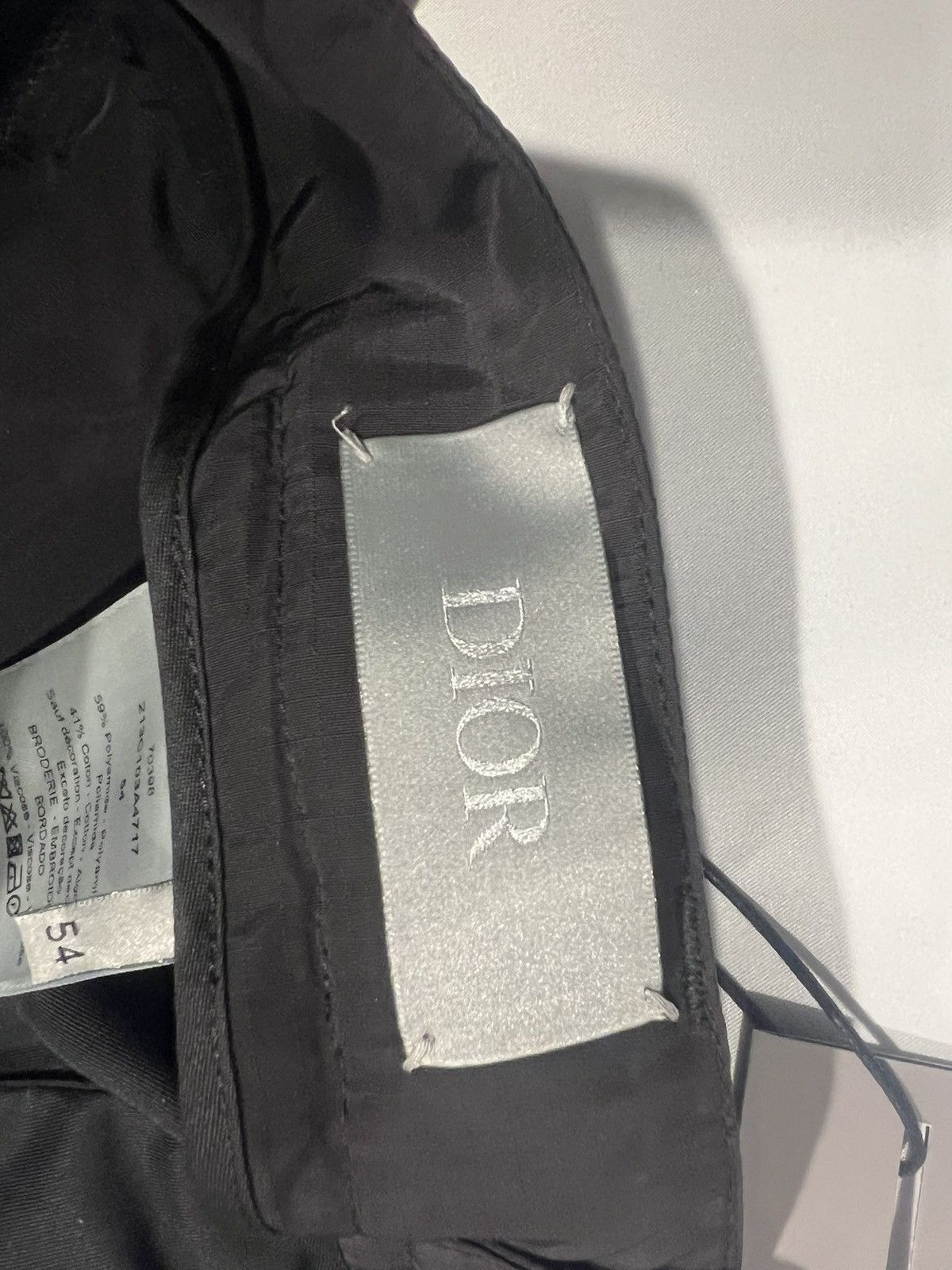 Dior Dior tech fabric pants rip stop . 54/38. $1650 Size US 38 / EU 54 - 12 Thumbnail