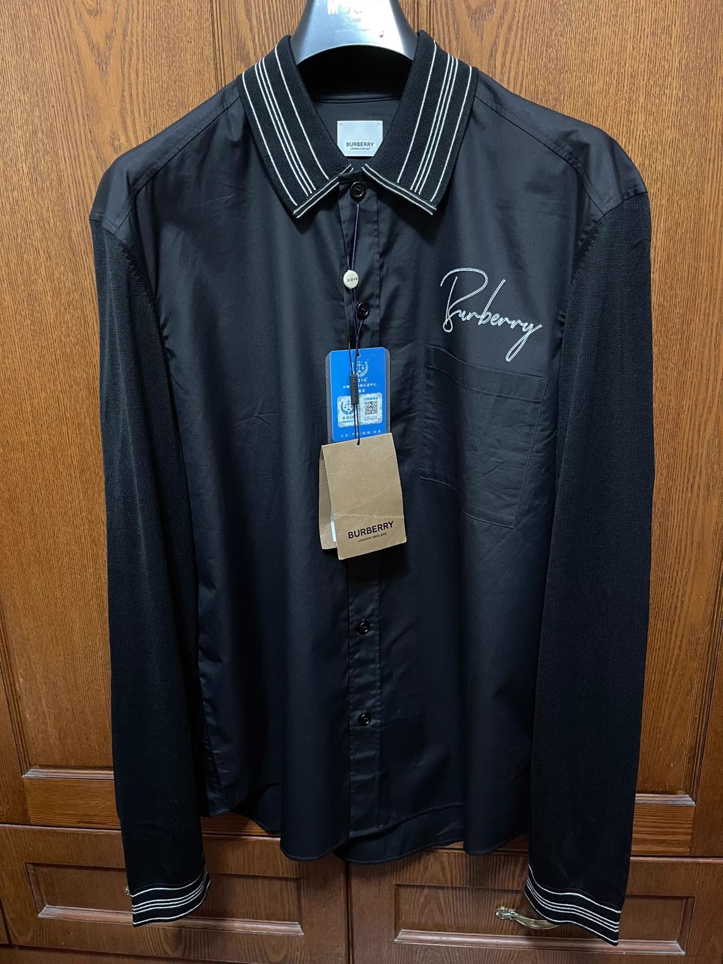Burberry Burberry Black/White Embroidered Silk-Collar Shirt XXL Size US XXL / EU 58 / 5 - 1 Thumbnail