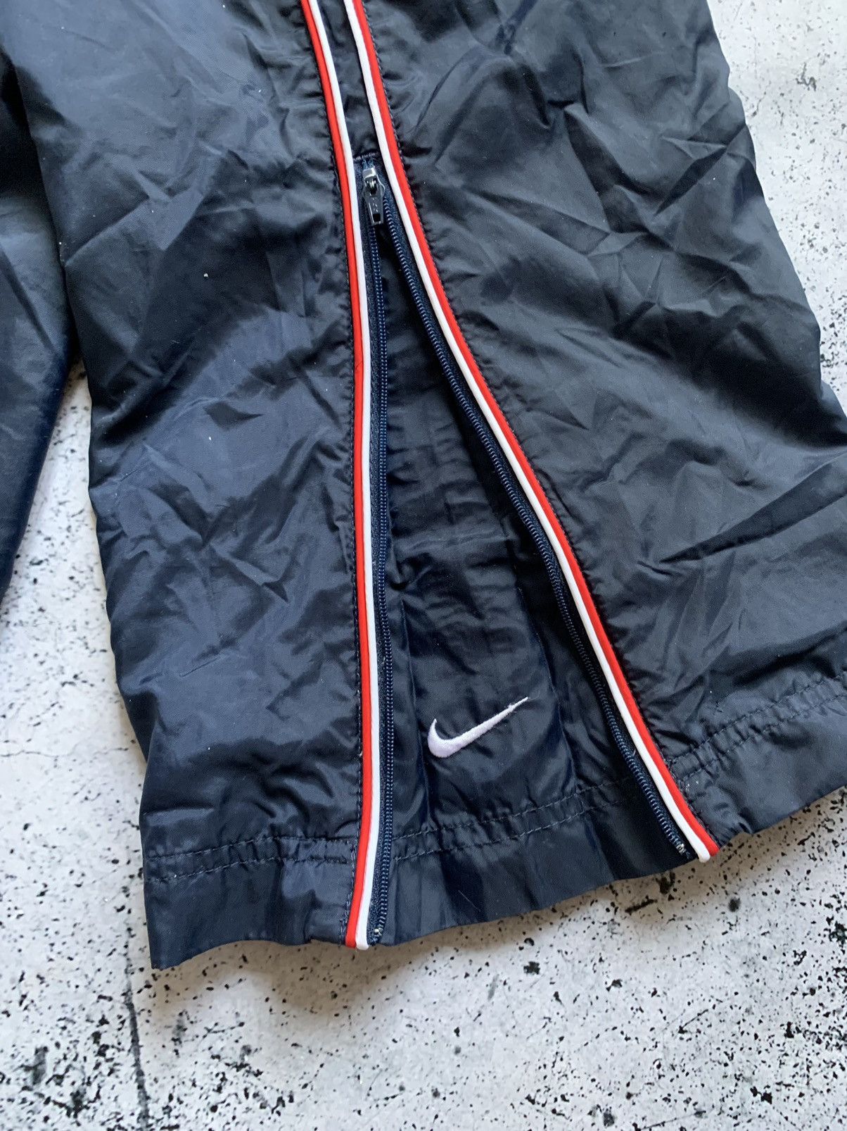Nike Vintage Nike Nylon Track Pants Drill Double Swoosh Y2K USA Size US 36 / EU 52 - 5 Thumbnail