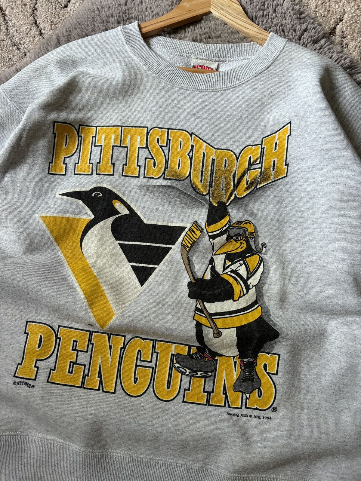 NHL × Vintage Pittsburgh Penguins sweatshirt NHL 1994 vintage sweater Size US L / EU 52-54 / 3 - 4 Thumbnail