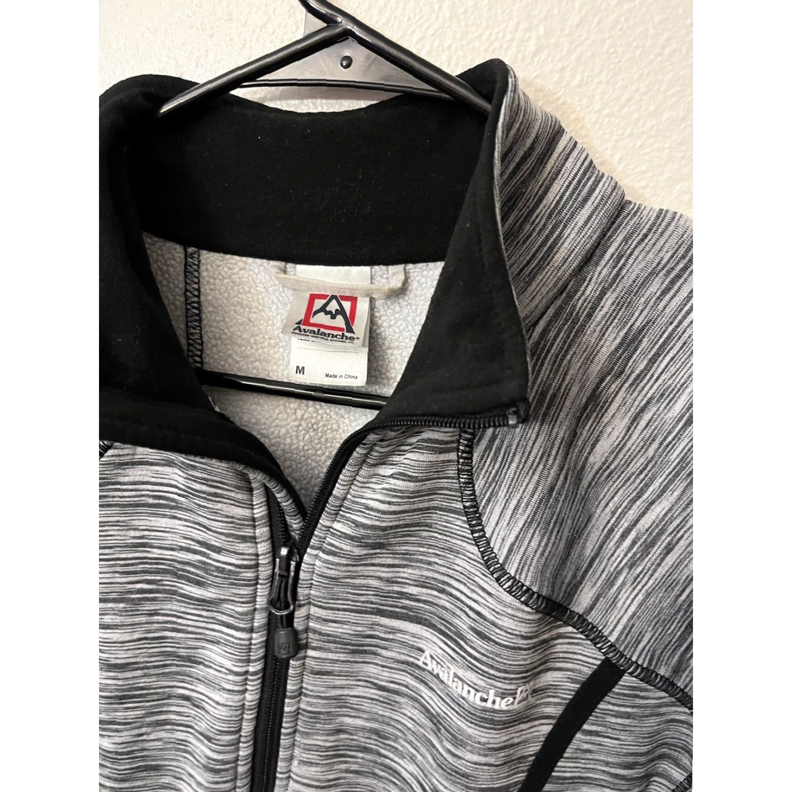 Avalanche Avalanche Women's Jacket Outdoor/Performance Athletic Striped Gray Size M / US 6-8 / IT 42-44 - 2 Thumbnail