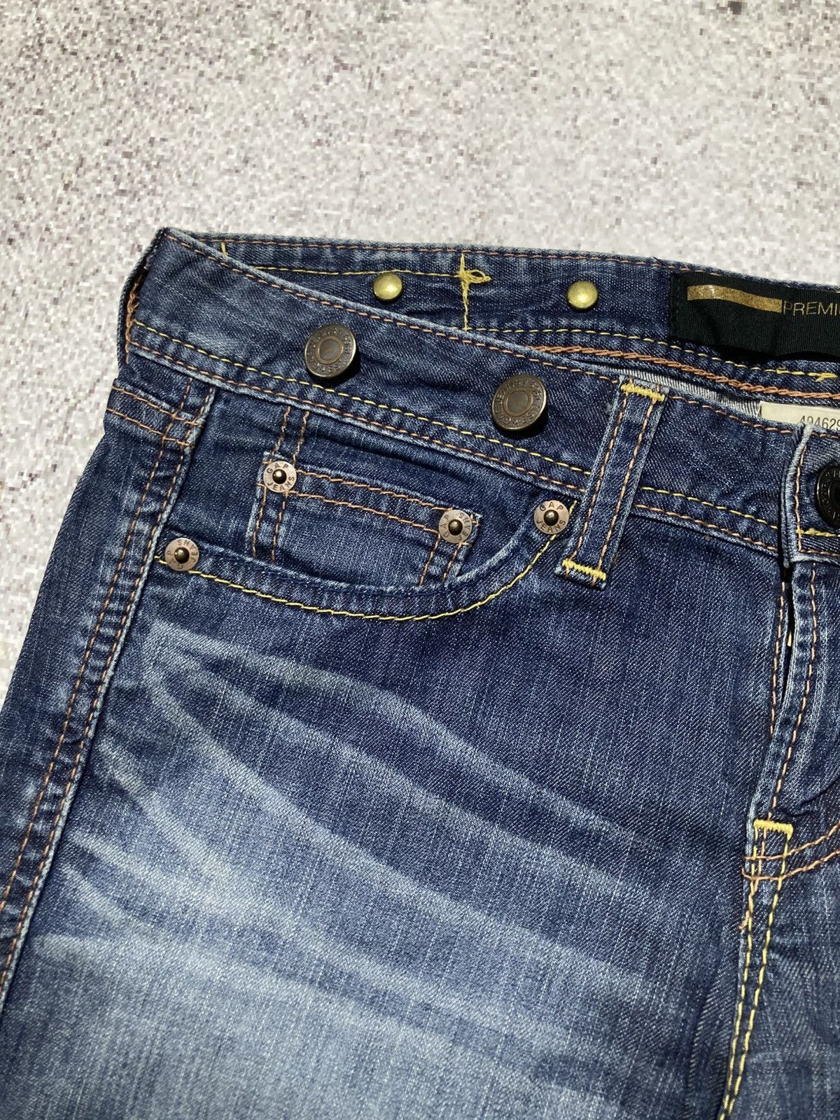 Japanese Brand 🇯🇵 2000s Gap Multi Button Flared Bootcut Faded Jeans Blue Size US 29 - 8 Thumbnail