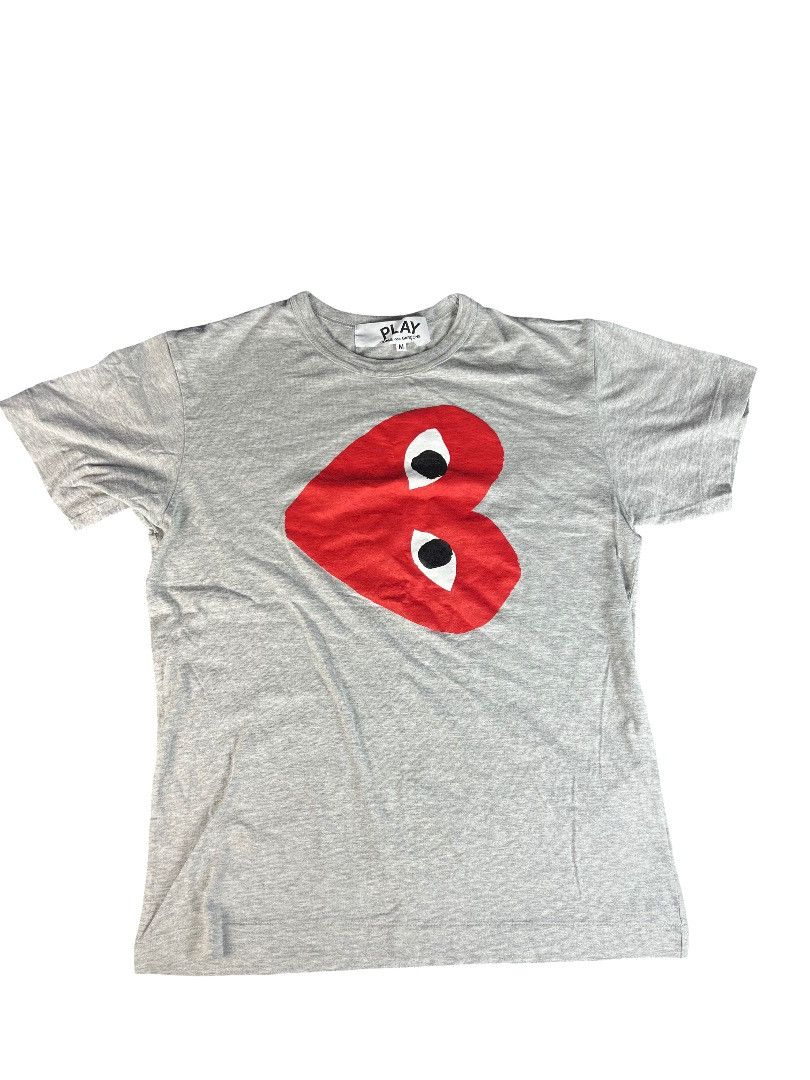 Comme des Garcons Comme des Garçons PLAY Heart Tee – Grey (M) [Rare Colourway] Size US M / EU 48-50 / 2 - 1 Thumbnail