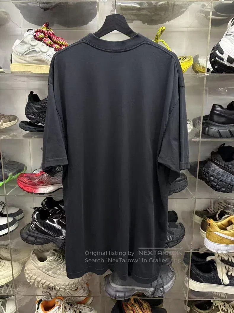 Balenciaga Balenciaga Water-washed black cracked pattern printed logo Size US S / EU 44-46 / 1 - 2 Thumbnail