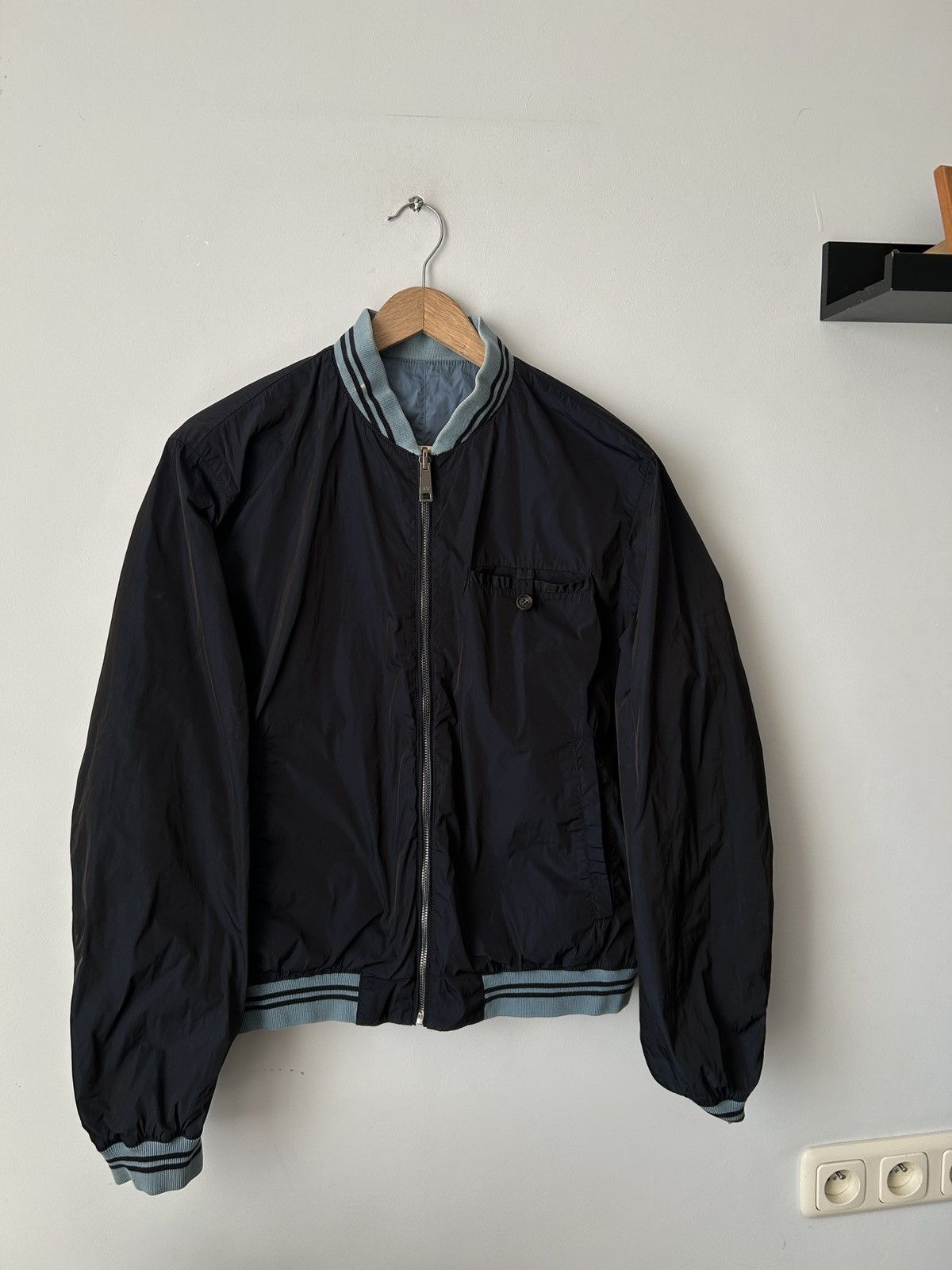 Prada Prada reversible nylon bomber blue navy new collection Size US S / EU 44-46 / 1 - 11 Thumbnail