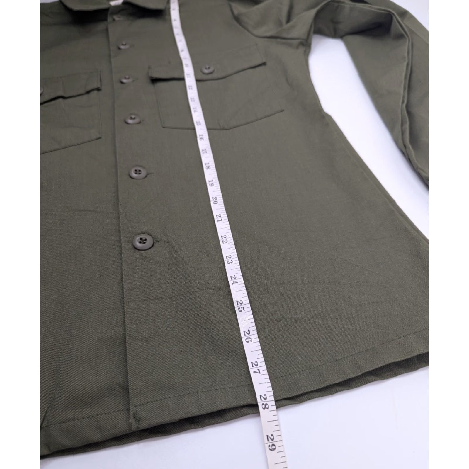 Olive VINTAGE Military Shirt Mens M/L 80s Olive Green Button-Up Collared Twill Dura-Press Wrinkle-Resistant Pockets US Made Size US M / EU 48-50 / 2 - 6 Thumbnail