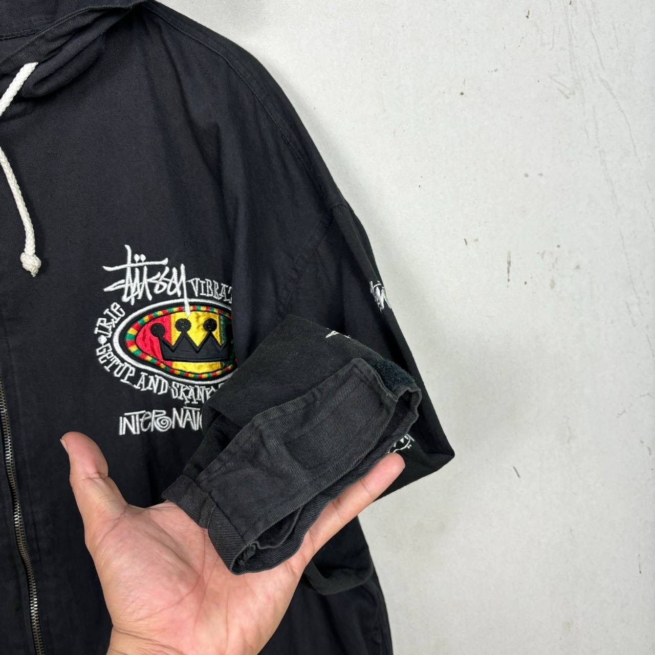 Stussy Vtg 90s Stussy Vibrations Tribe Irie Zip Hoodie Black L Size US L / EU 52-54 / 3 - 9 Thumbnail
