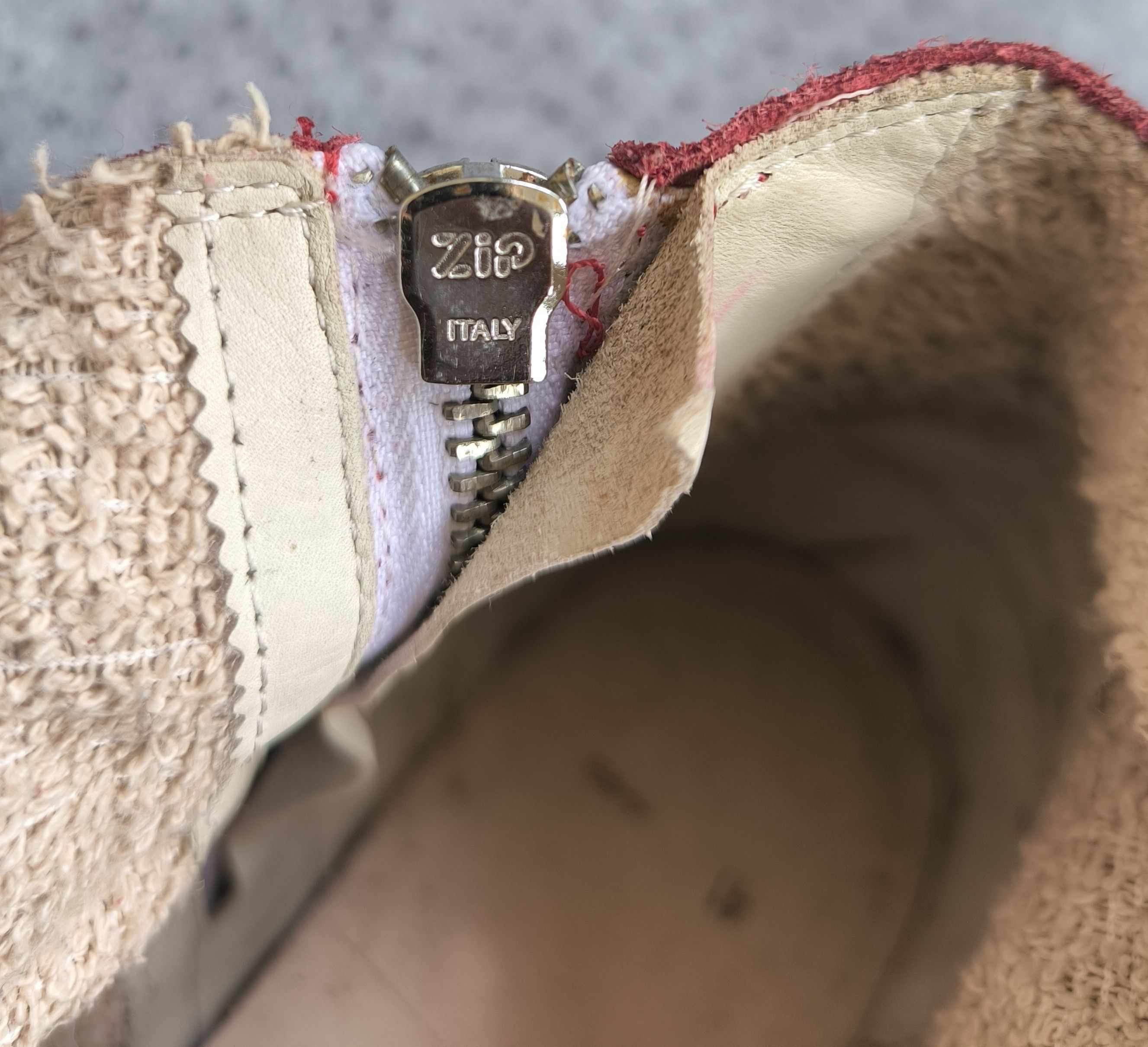 Golden Goose GOLDEN GOOSE men's Francy suede leather mid-cut sneakers Size US 8 / EU 41 - 10 Thumbnail