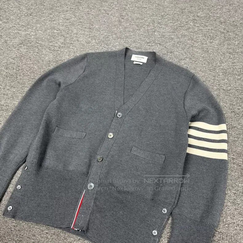 Thom Browne Thom Browne Grey four-striped V-neck knit cardigan Size US L / EU 52-54 / 3 - 4 Thumbnail