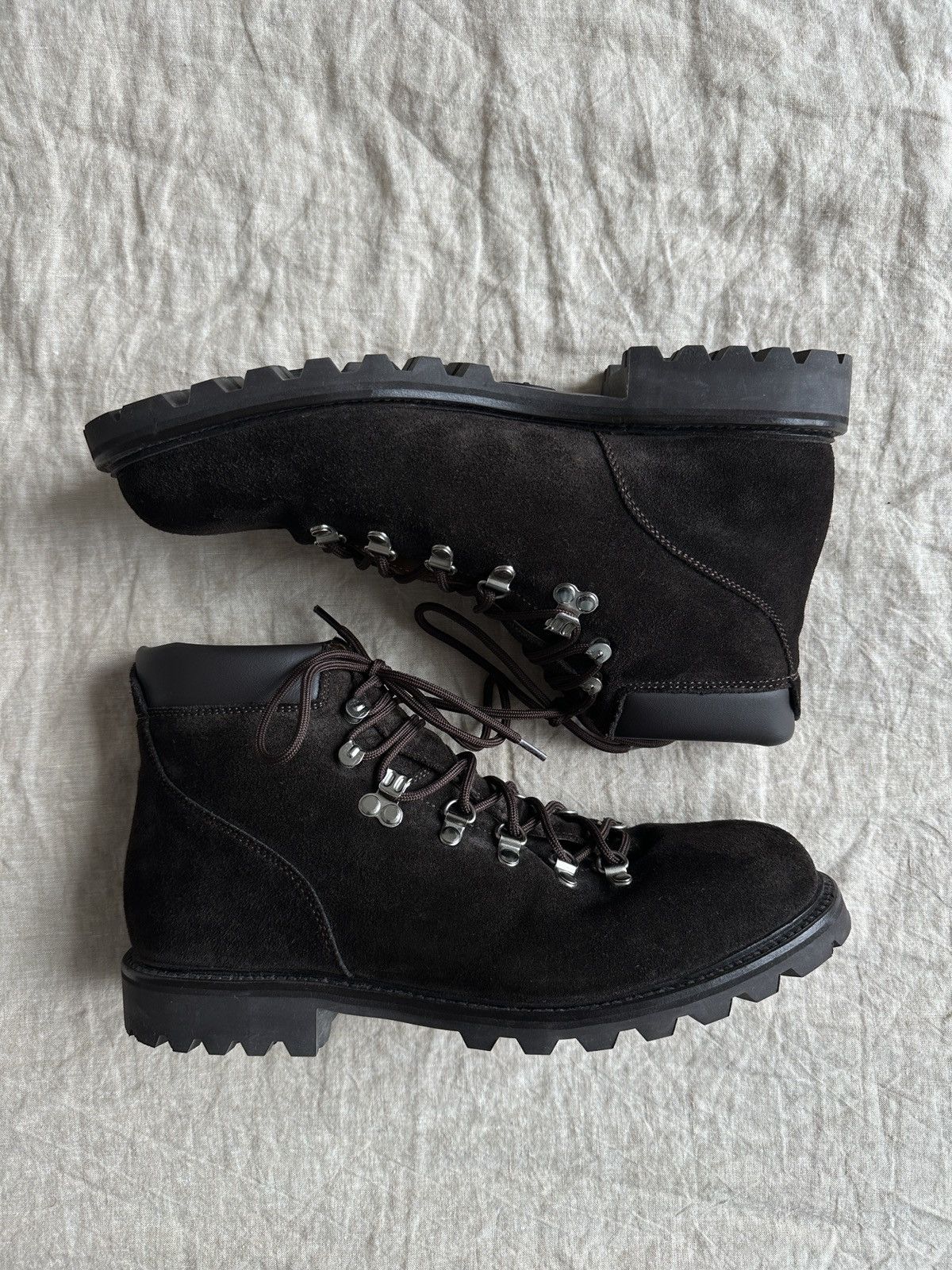 MORJAS Morjas “The Hiking Boot” Brown Suede UK size 10 Size US 11 / EU 44 - 1 Thumbnail