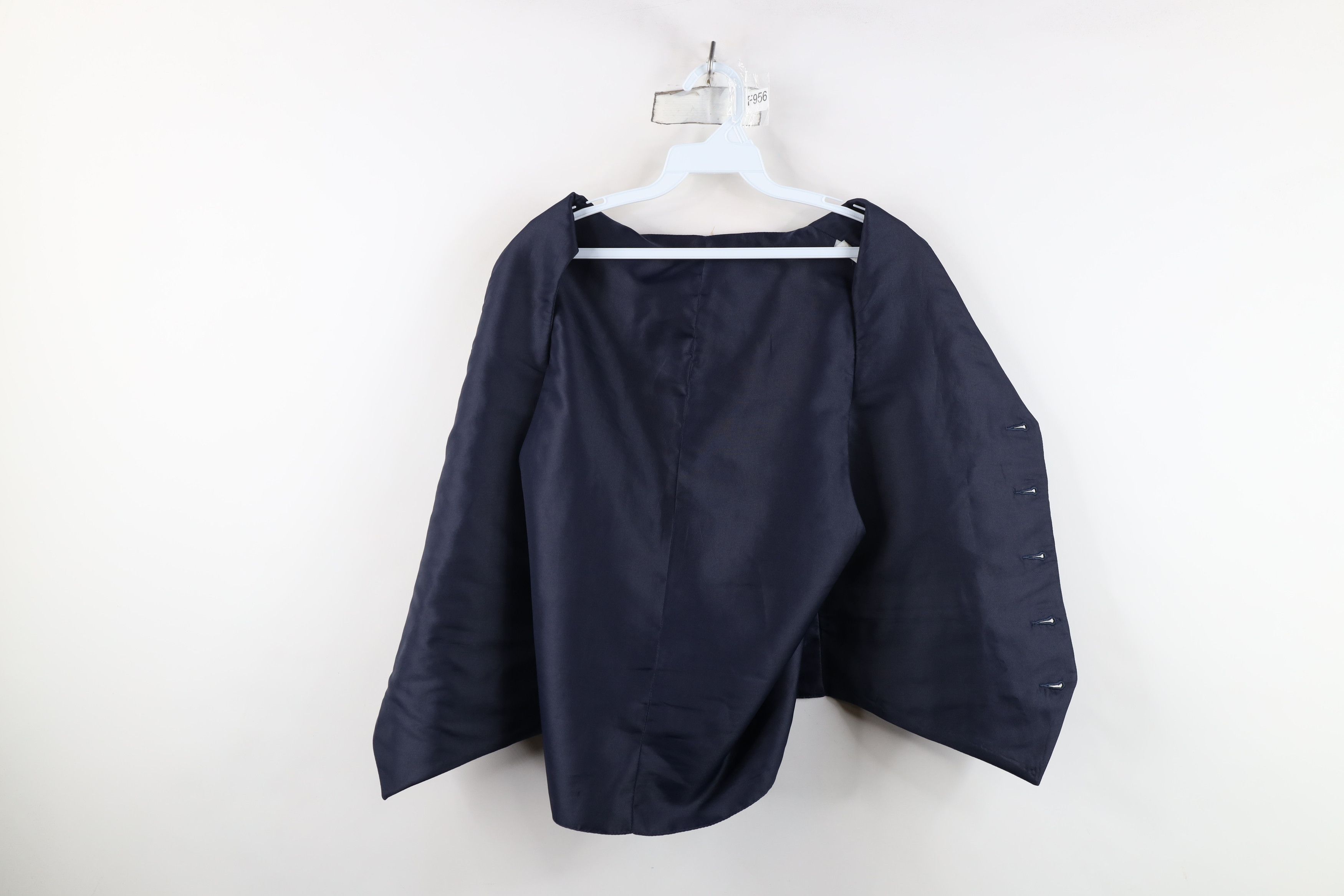 Vintage Vintage 90s Pinstriped Knit Suit Vest Jacket Navy Blue USA Size US L / EU 52-54 / 3 - 7 Thumbnail