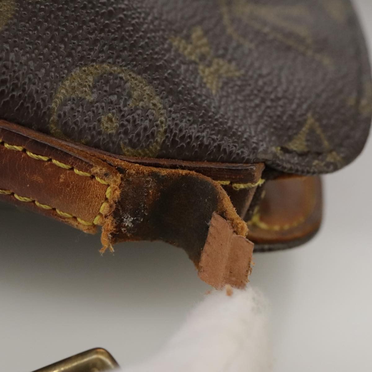Louis Vuitton LOUIS VUITTON Monogram Drouot Shoulder Shoulder Bag M51290 Size ONE SIZE - 6 Thumbnail