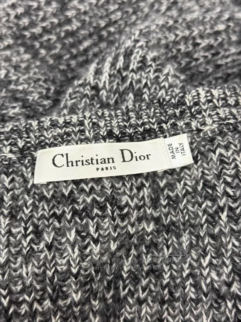 Dior Dior Gray stud beaded sequin knitted short sleeves Size M / US 6-8 / IT 42-44 - 4 Thumbnail