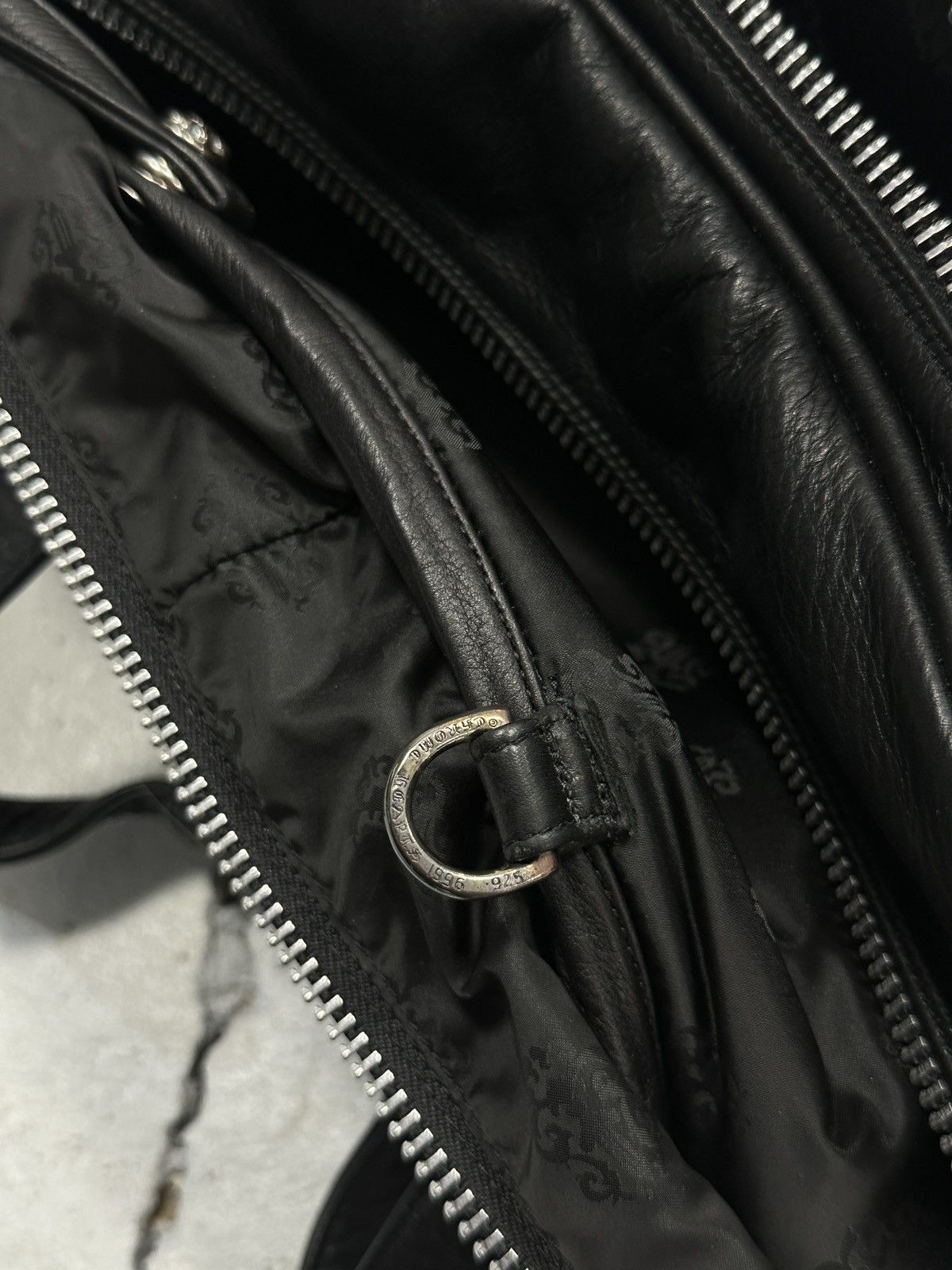 Chrome Hearts Chrome Hearts Fleur Silver Leather Patch Diaper Duffle Bag Size ONE SIZE - 20 Thumbnail
