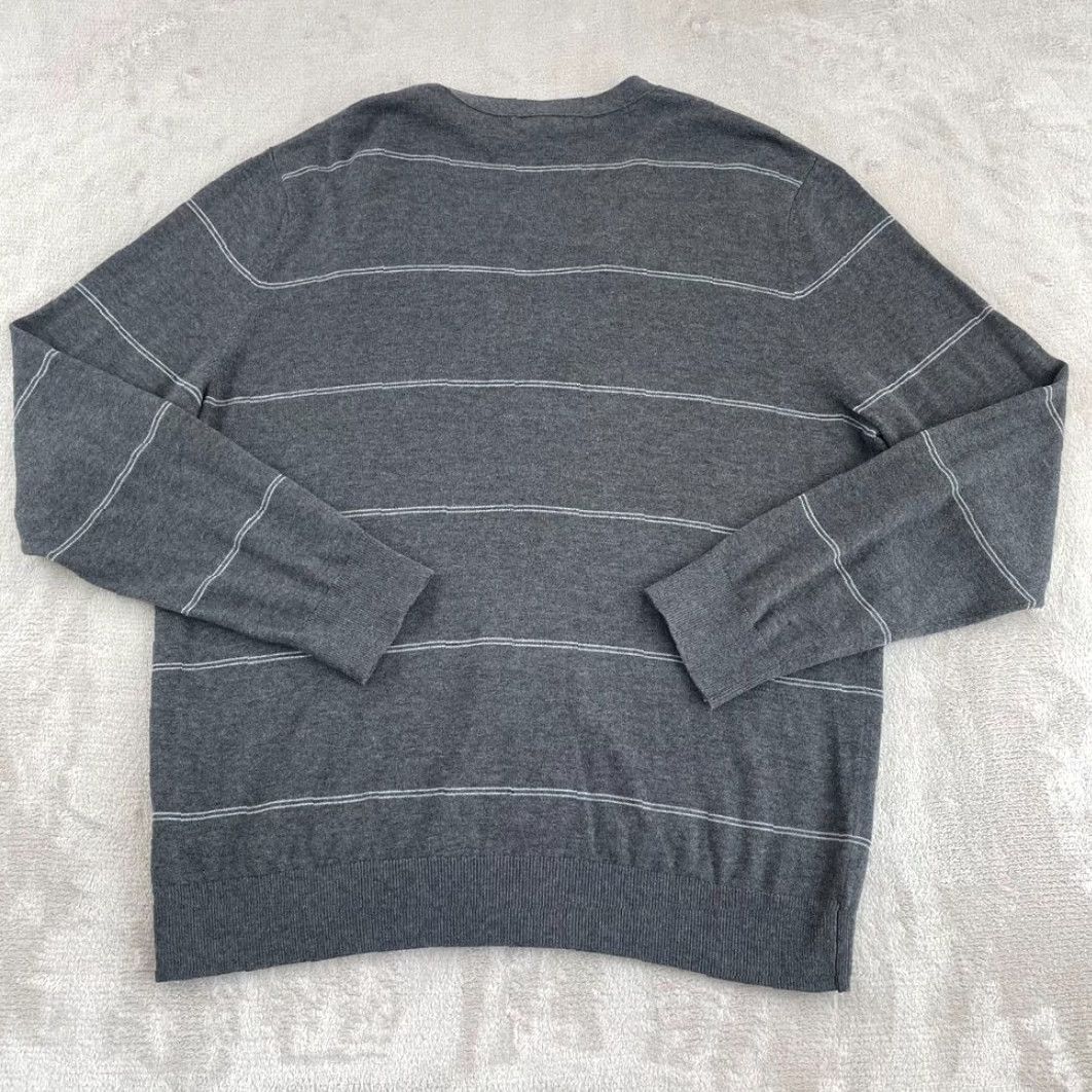 Banana Republic VINTAGE Banana Republic Cardigan Sweater Men XL Gray Striped Preppy NWOT Size US XL / EU 56 / 4 - 4 Thumbnail